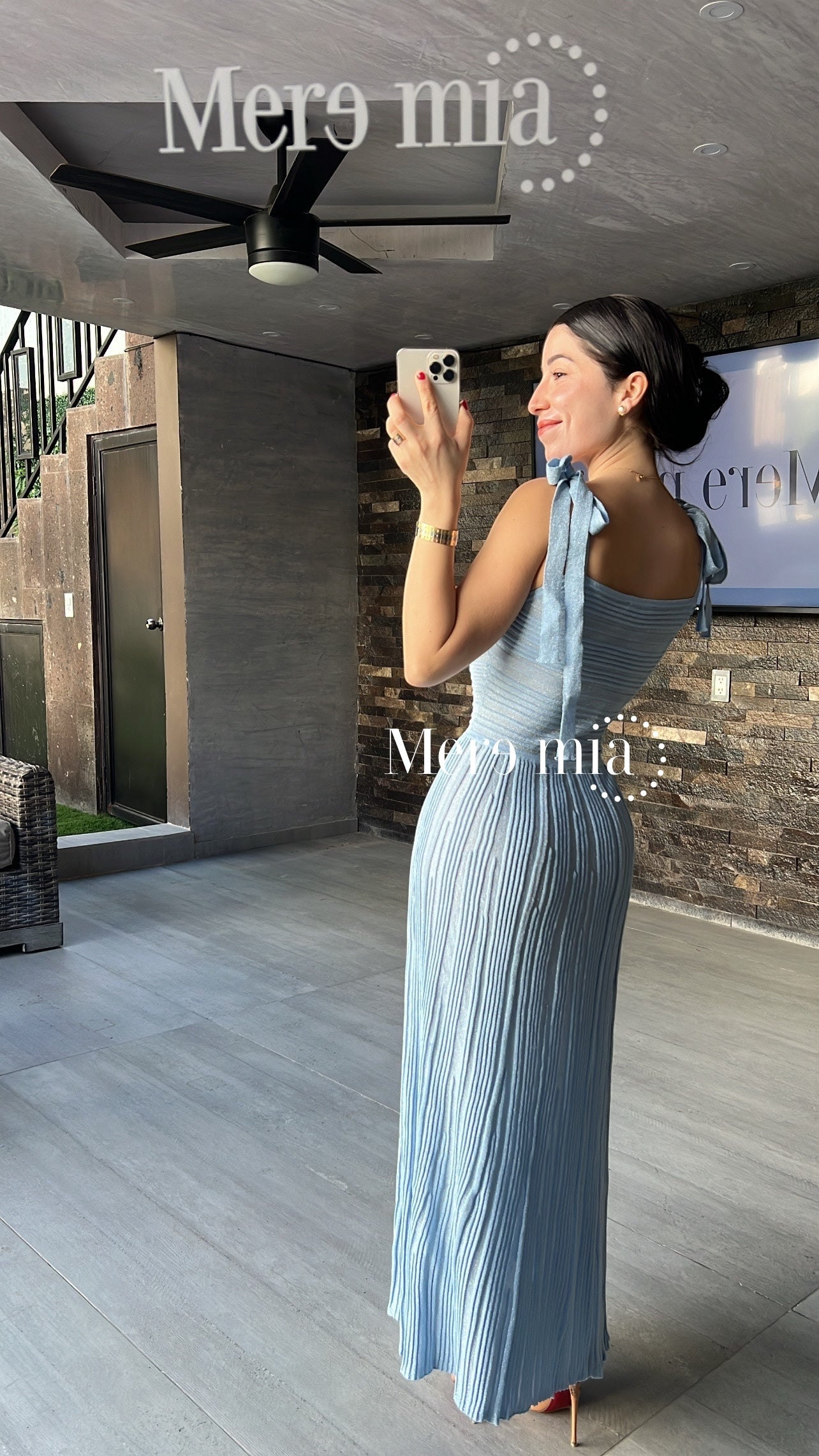 Vestido azul plisado