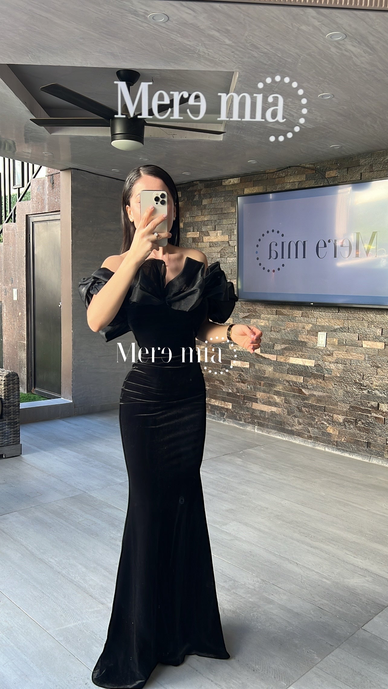 Vestido negro scrunchie tul