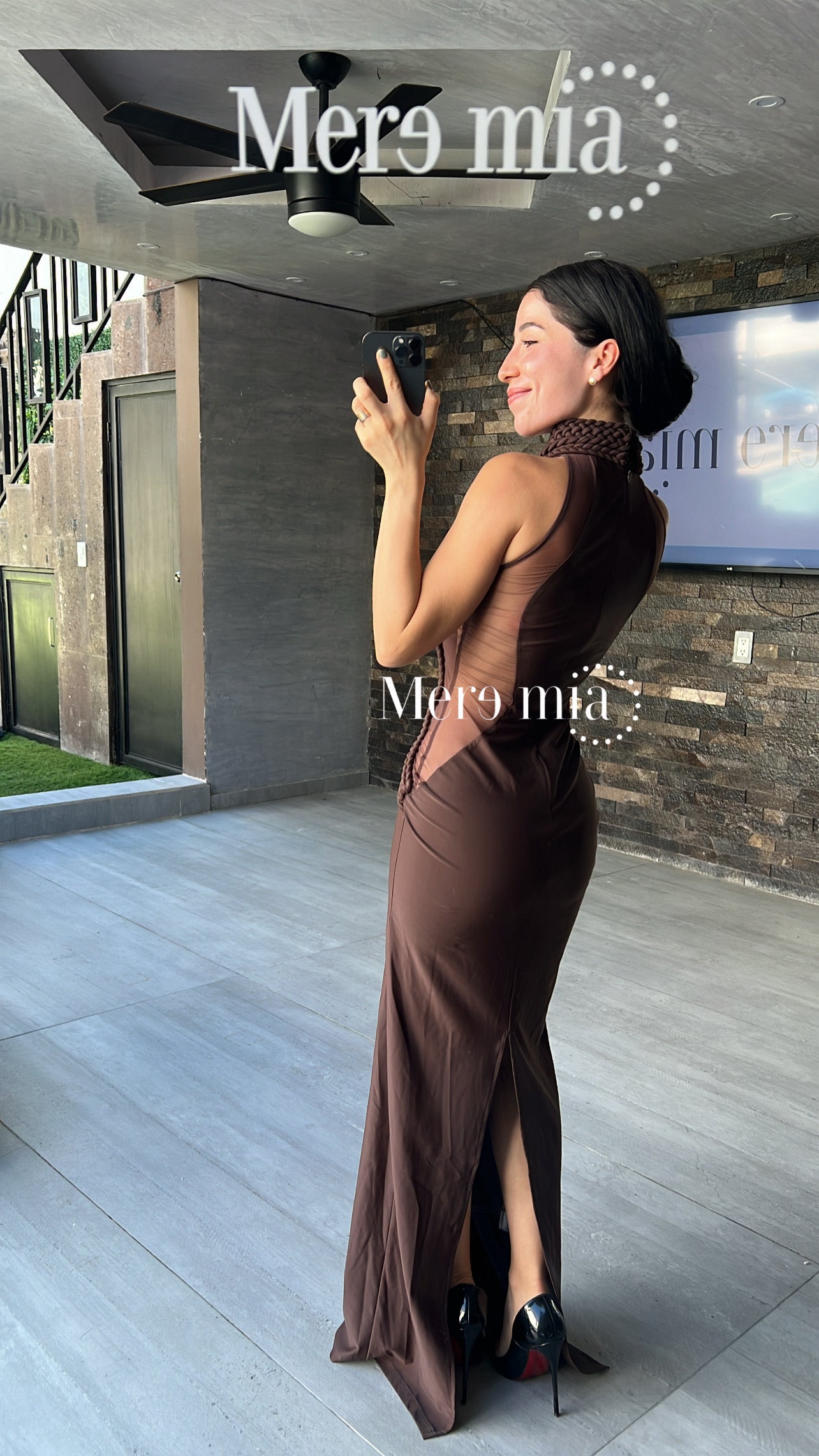 Vestido cafe cuello tren