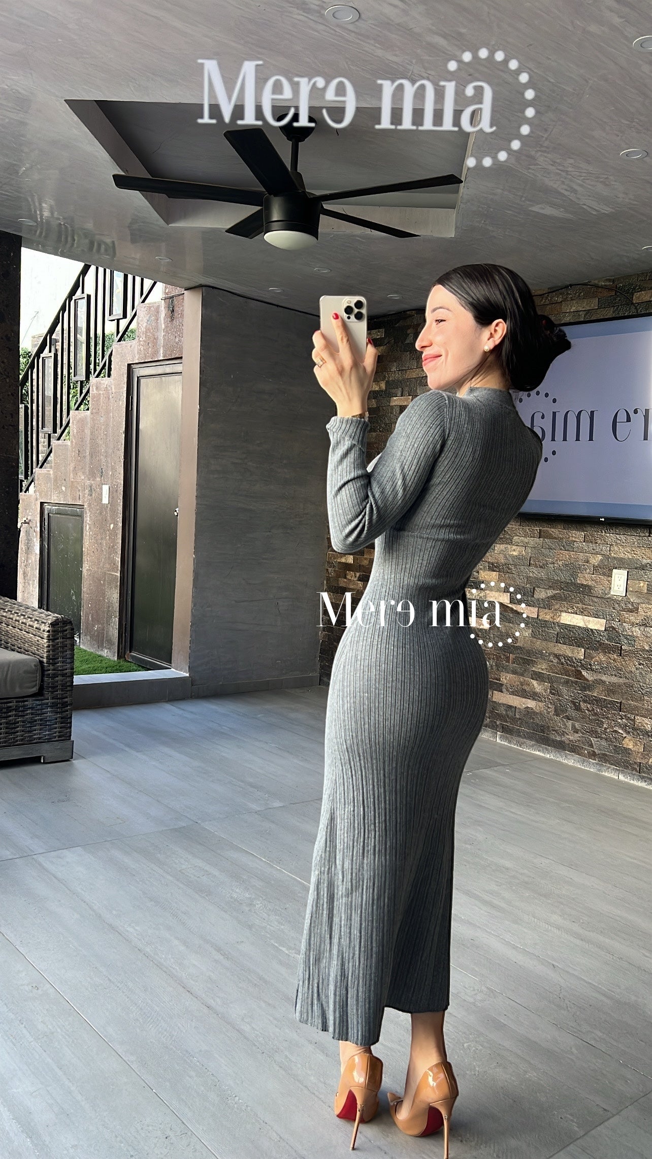 Vestido gris rayado moños