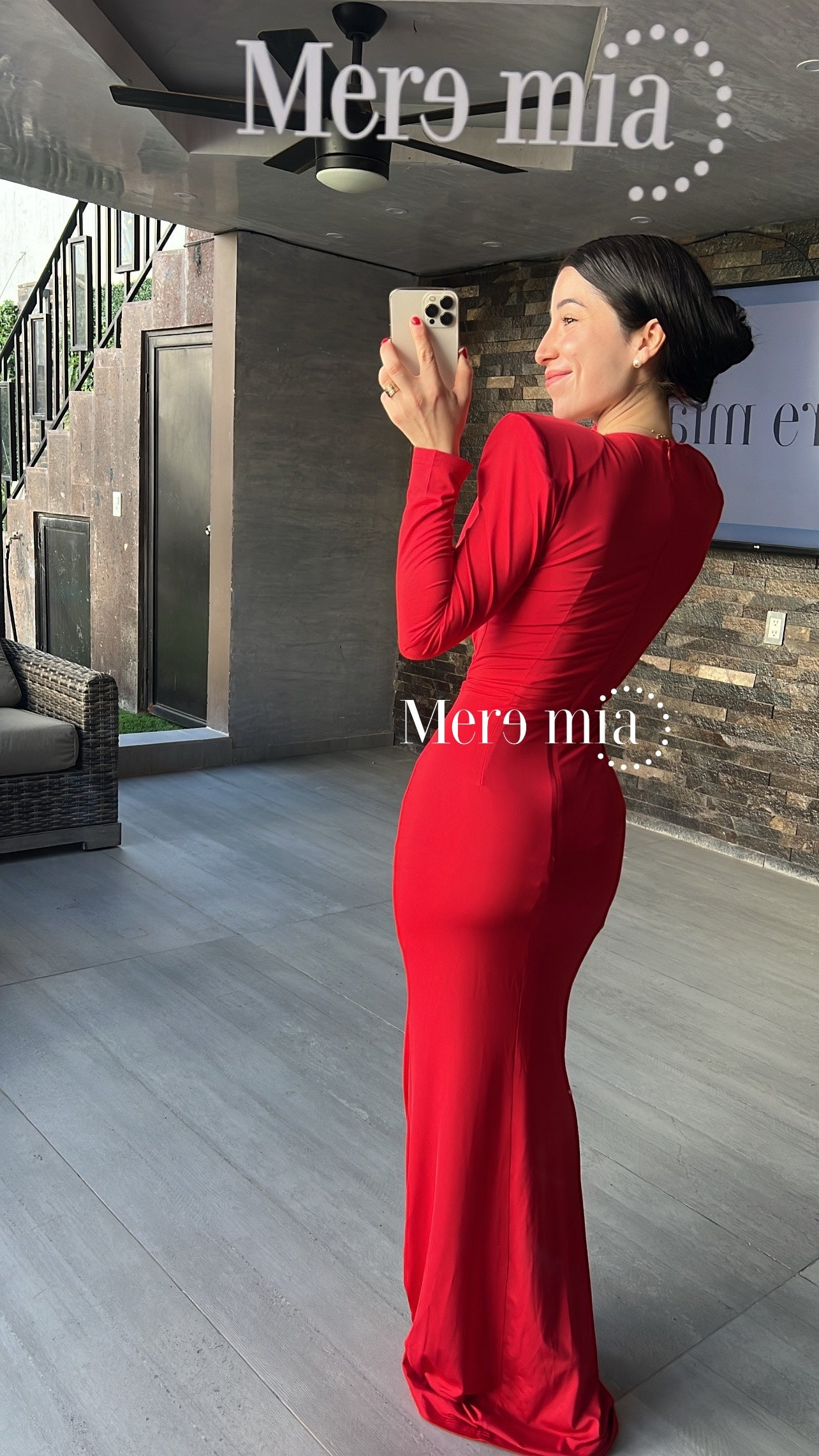 Vestido rojo V plisado