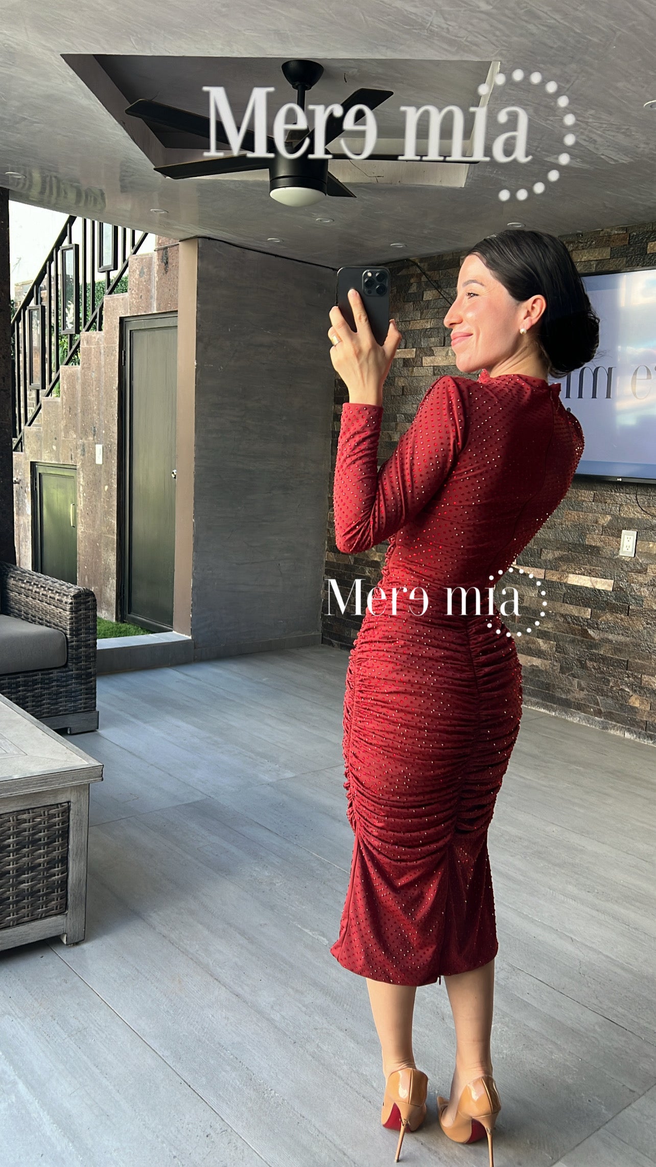 Vestido tinto puntos