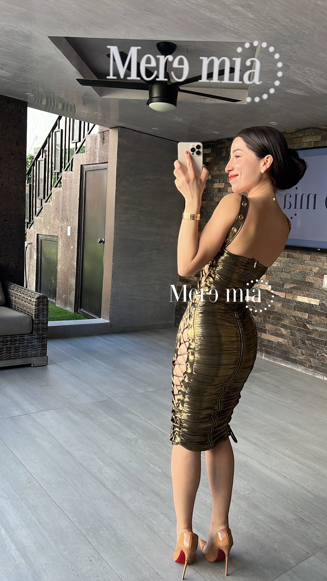 Vestido bronce metalico