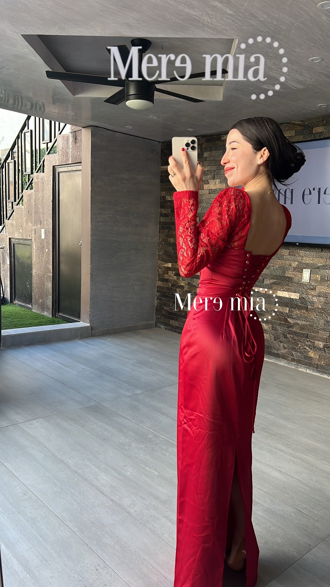 Vestido tinto sat encaje