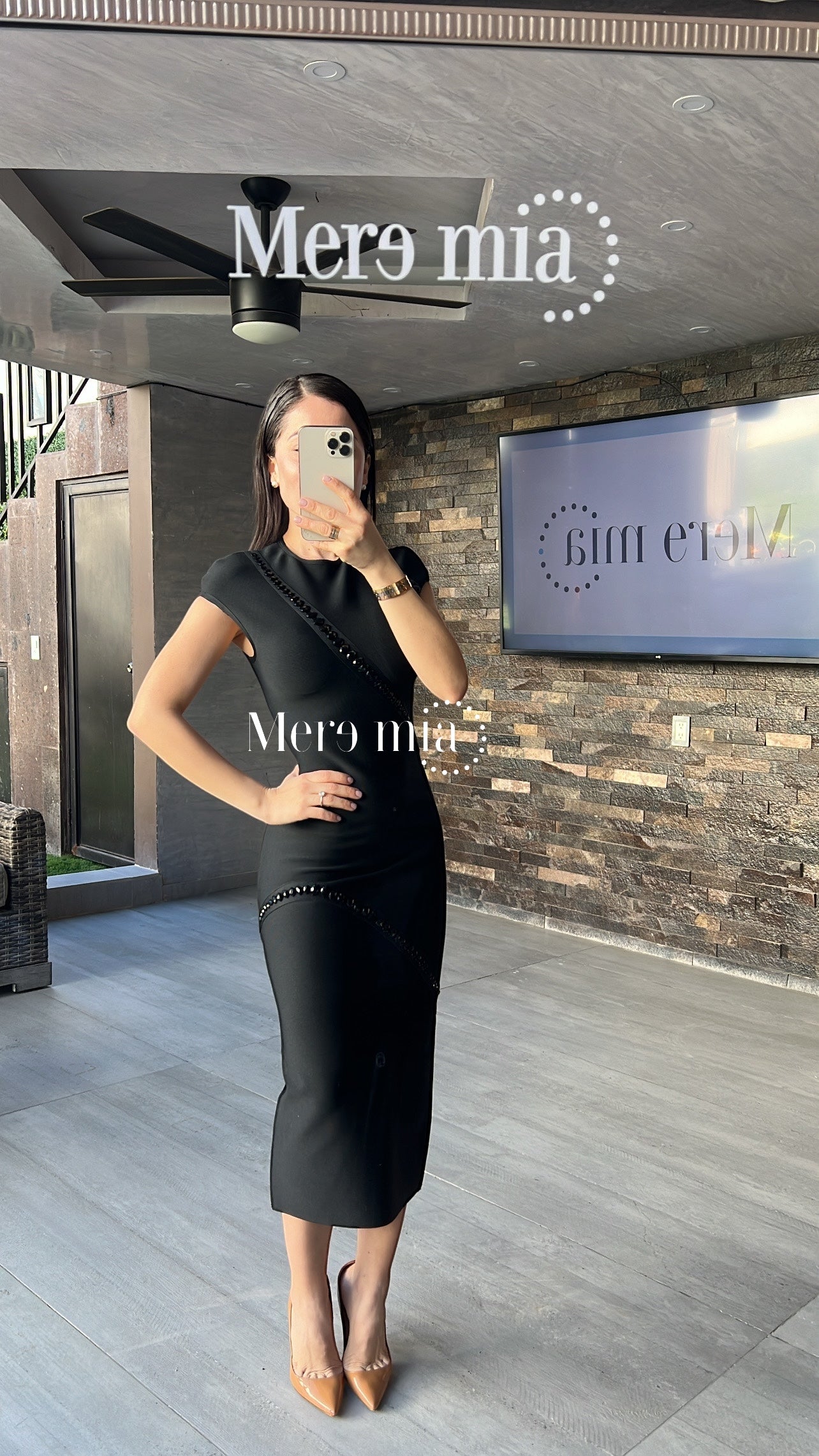 Vestido negro apl neg mc