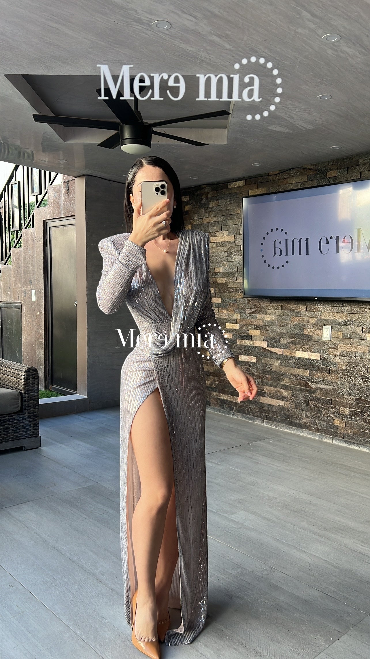 Vestido lentejuelas V plisado