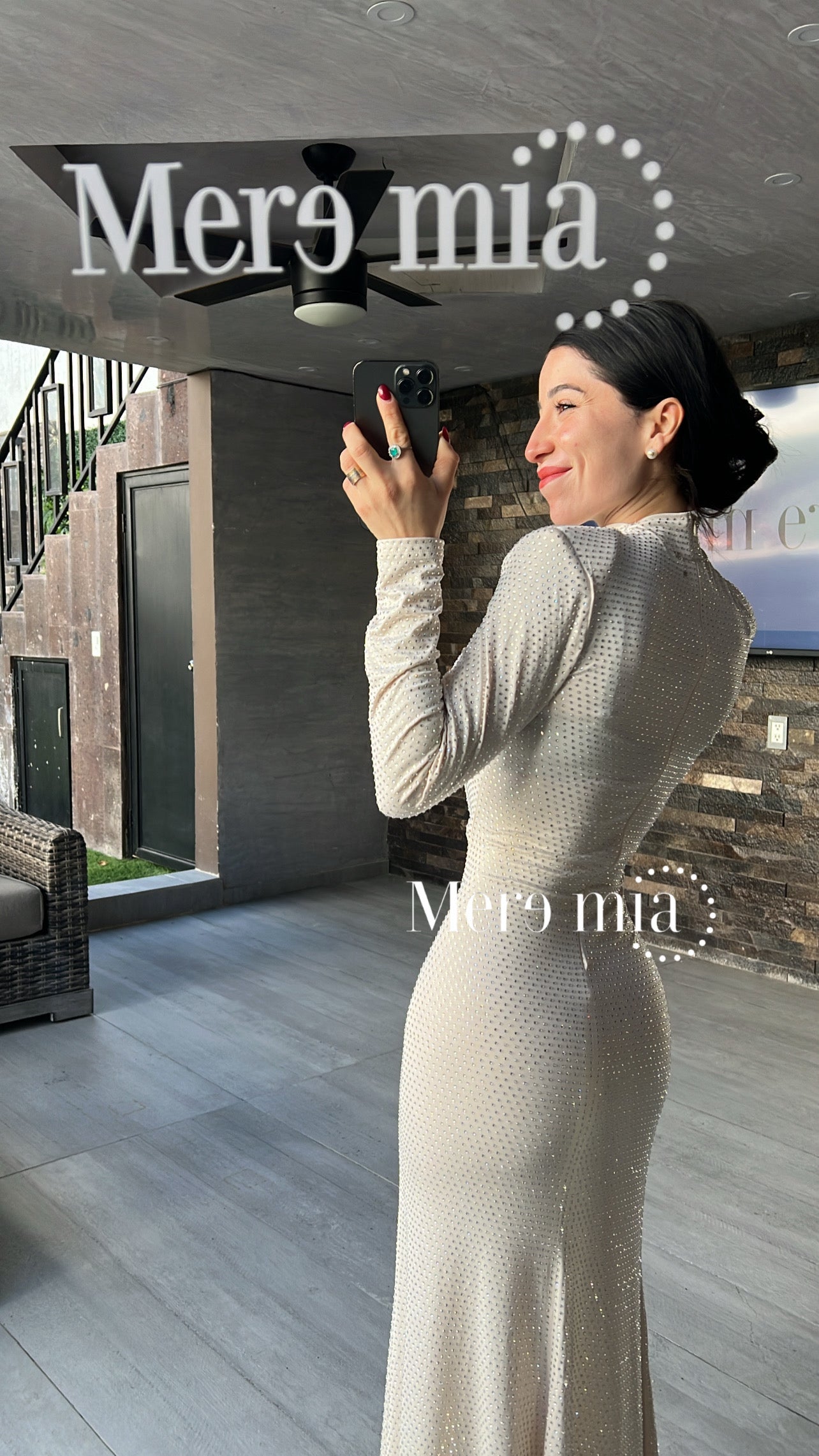 Vestido puntos hoyo plisado