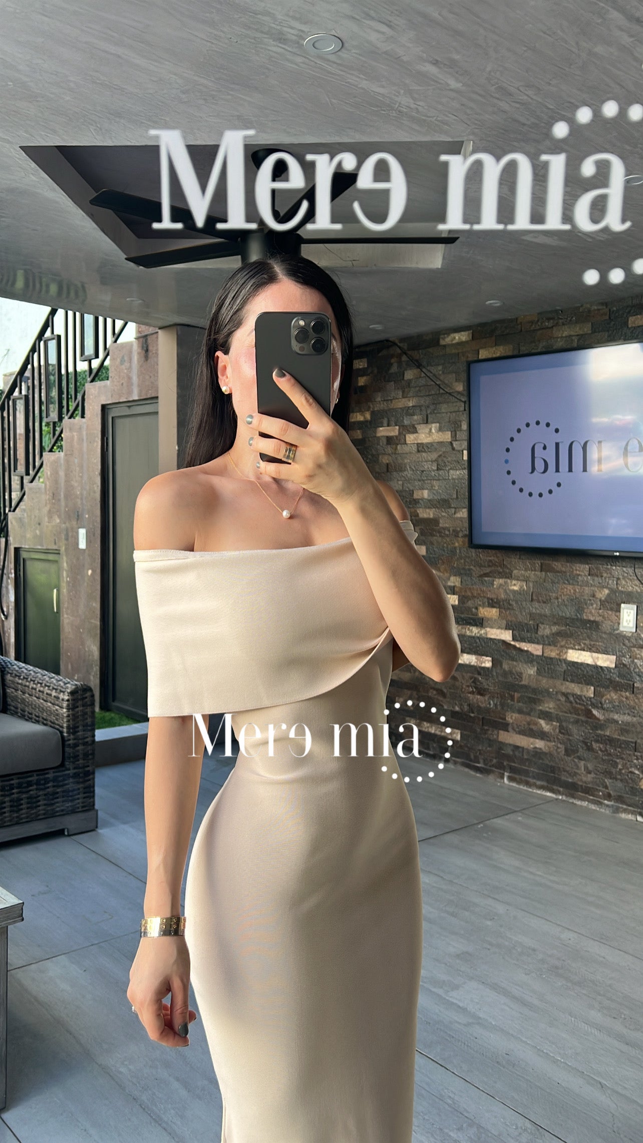 Vestido nude olan liso