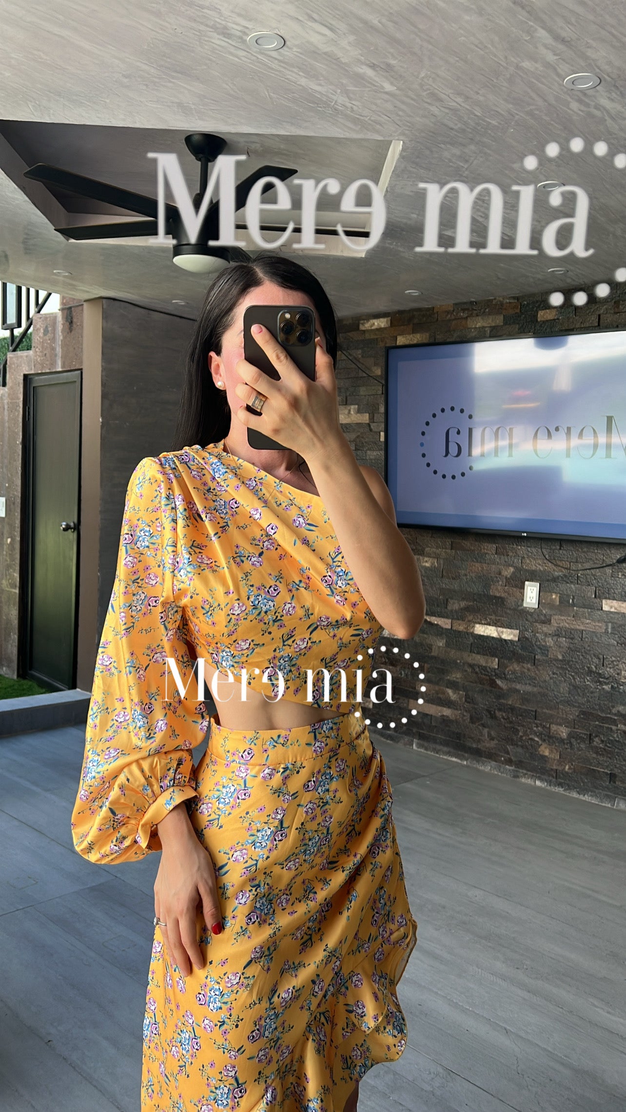 Vestido amarillo flores