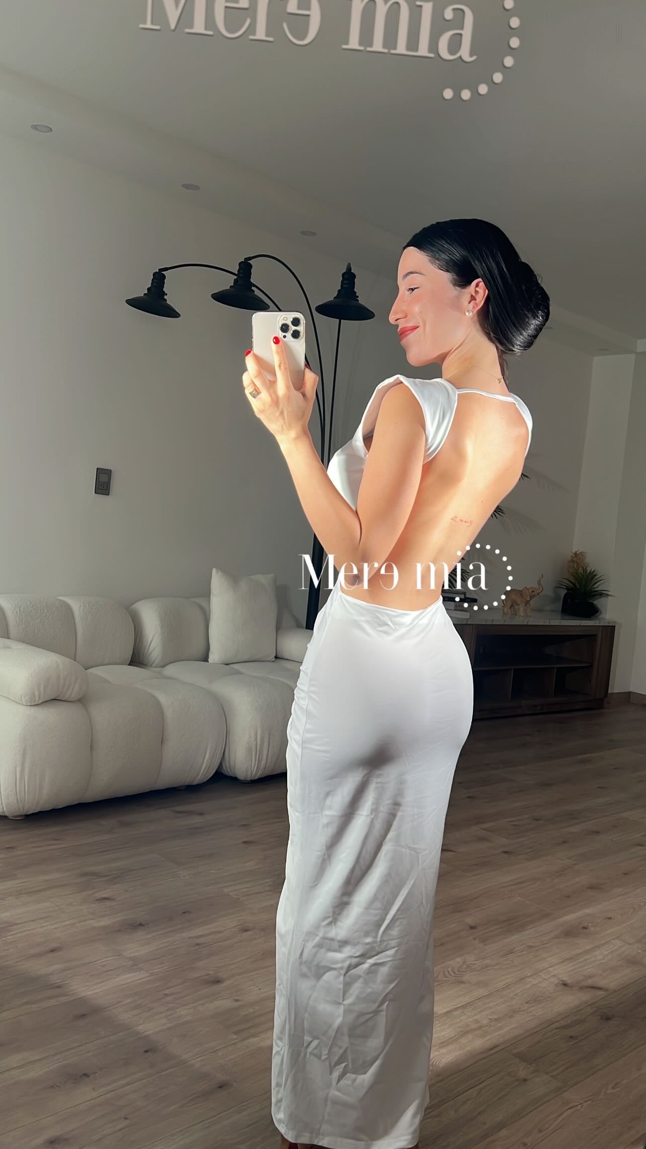 Vestido blanco  stretch escote en V y espalda