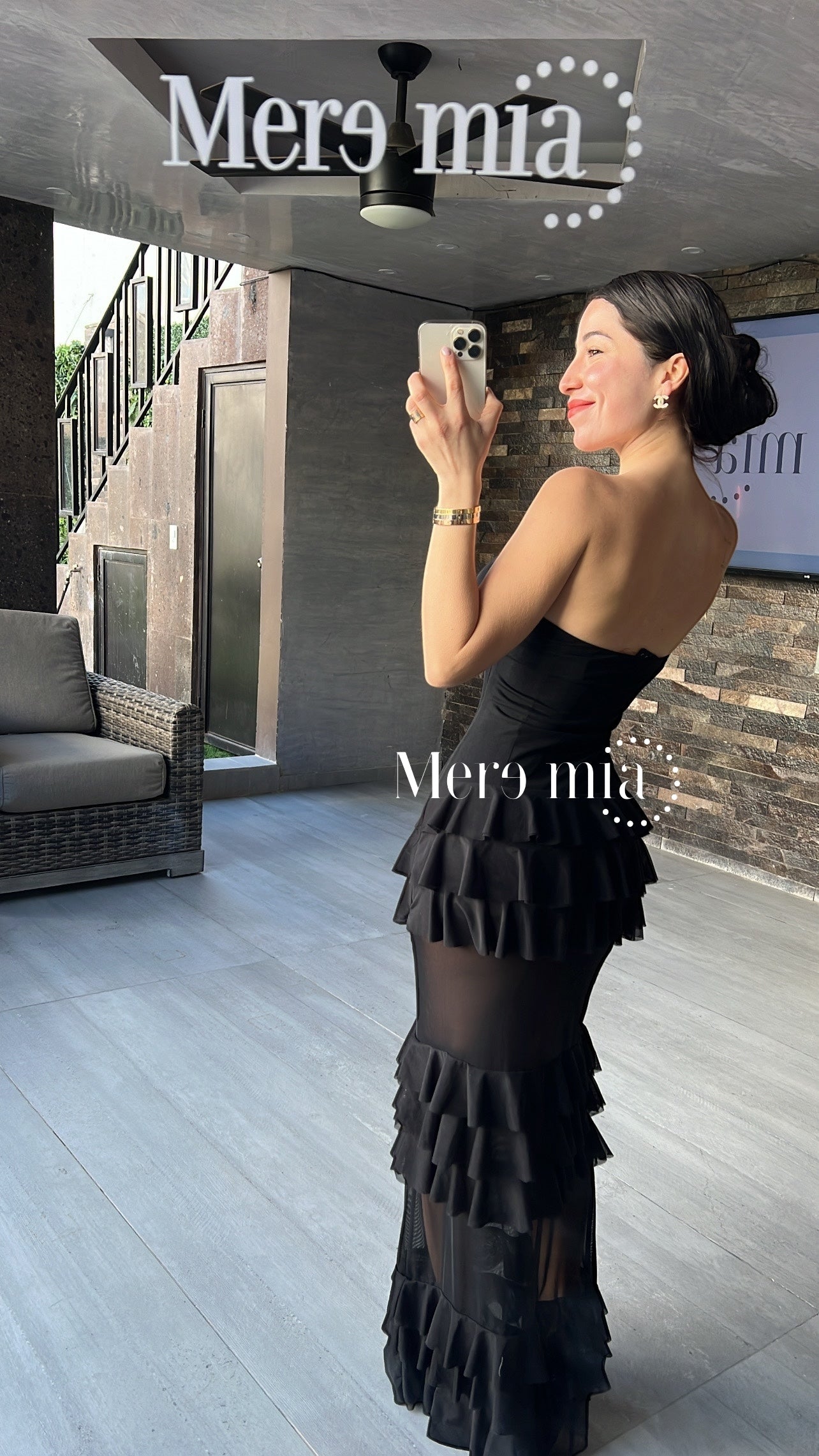 Vestido negro olanes malla