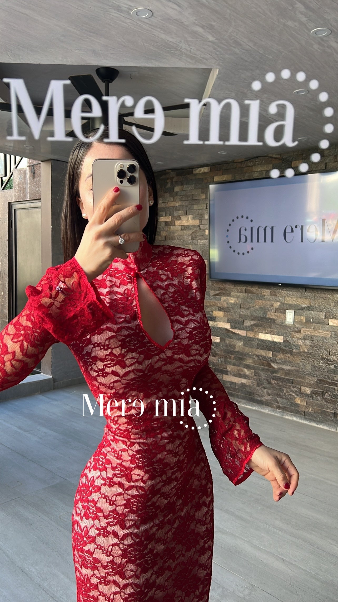 Vestido tinto encaje ml