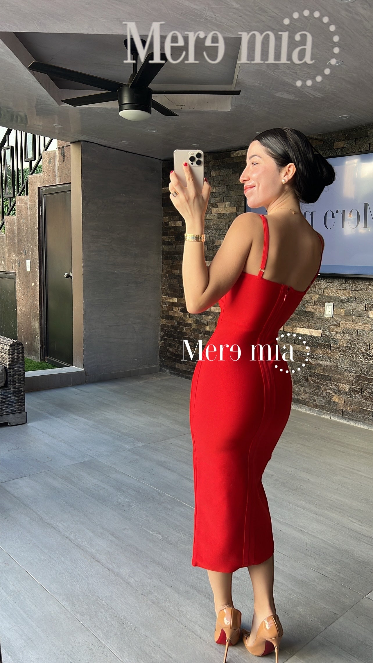 Vestido rojo copa brillos