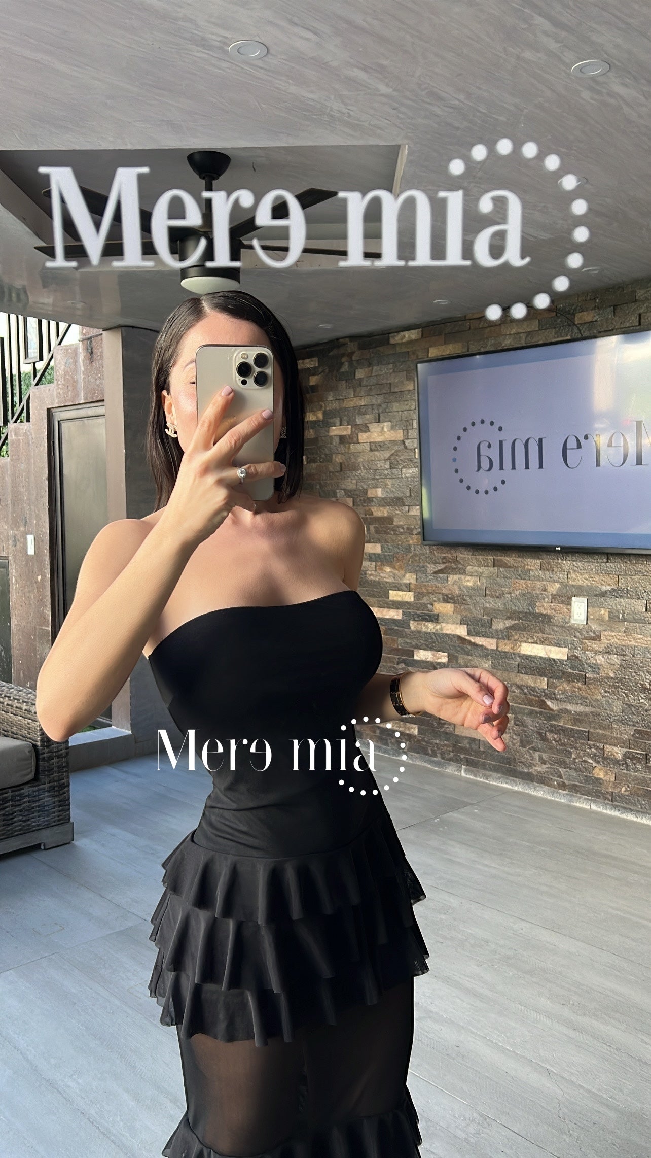 Vestido negro olanes malla