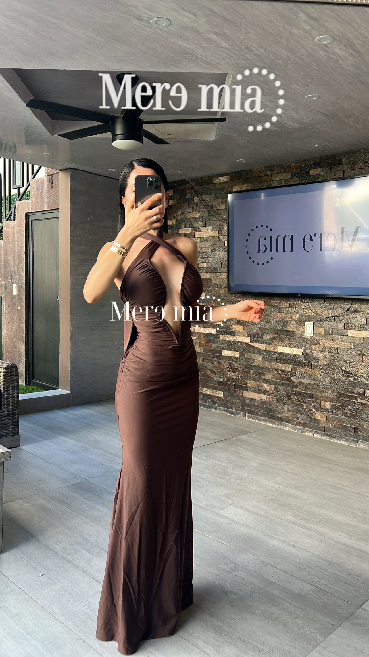 Vestido Café Cut-Out Frontal