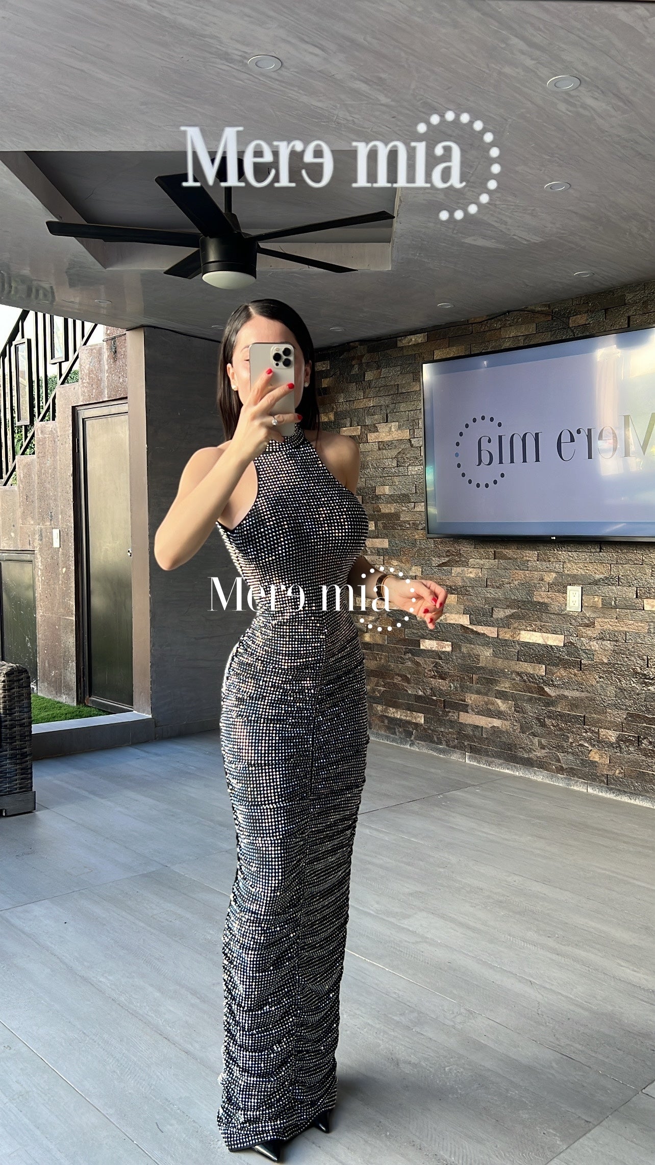 Vestido negro puntos plisado