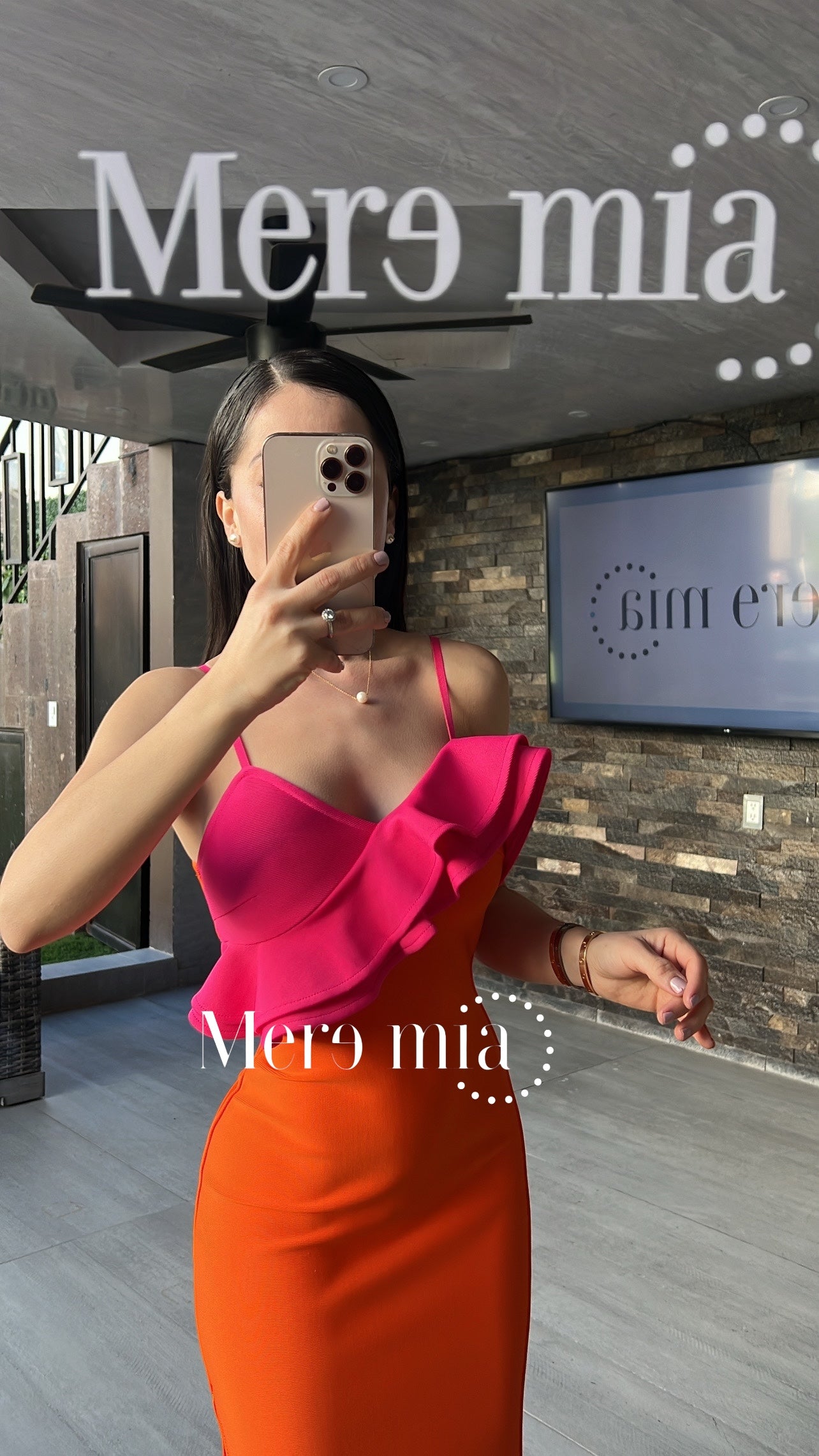 Vestido naranja escarola rosa