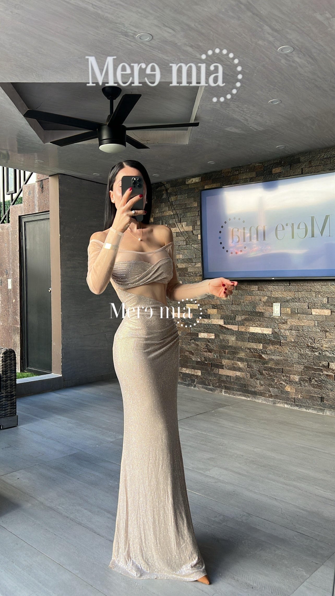 Vestido nude puntos