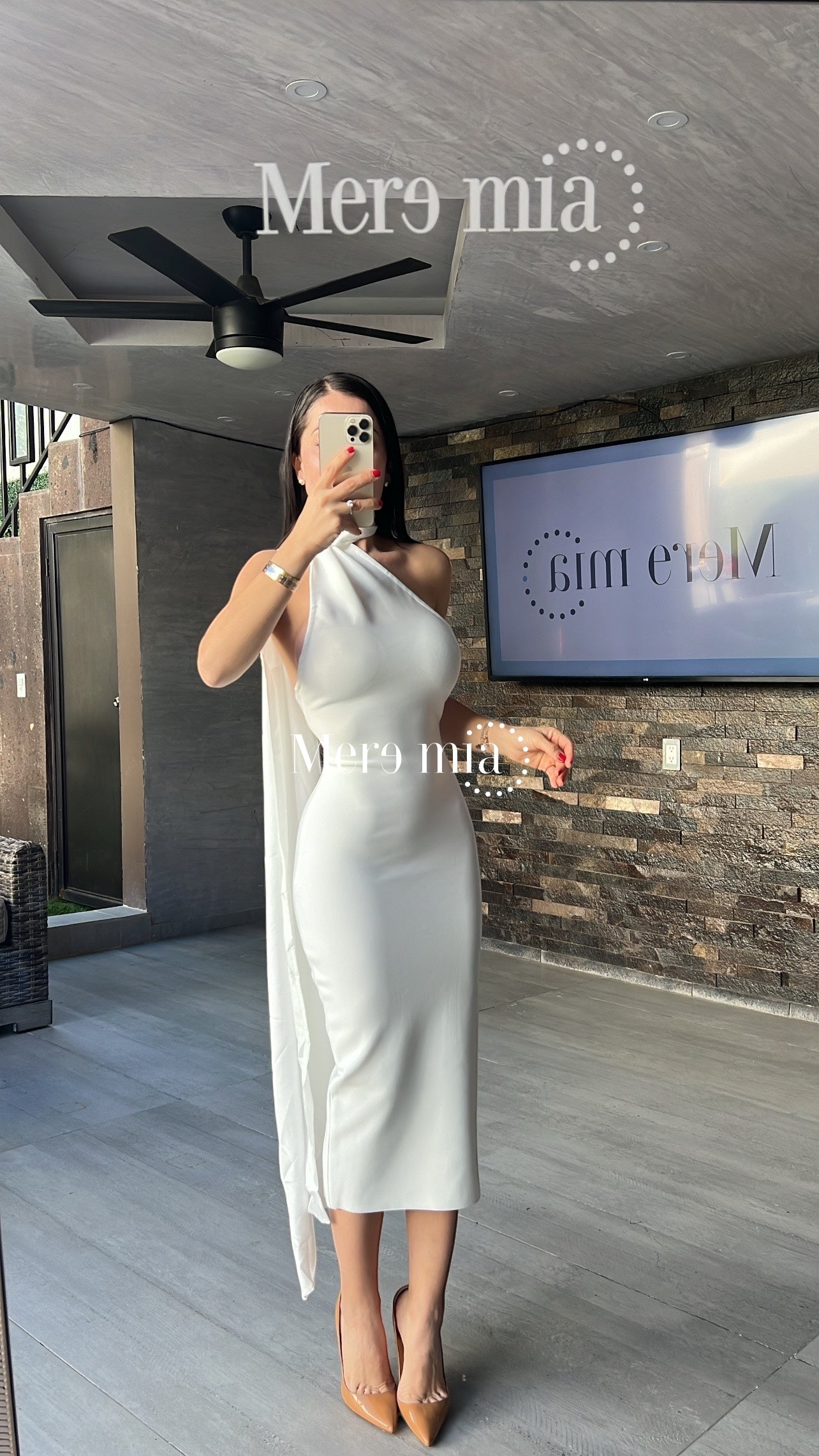 Vestido blanco con cuello