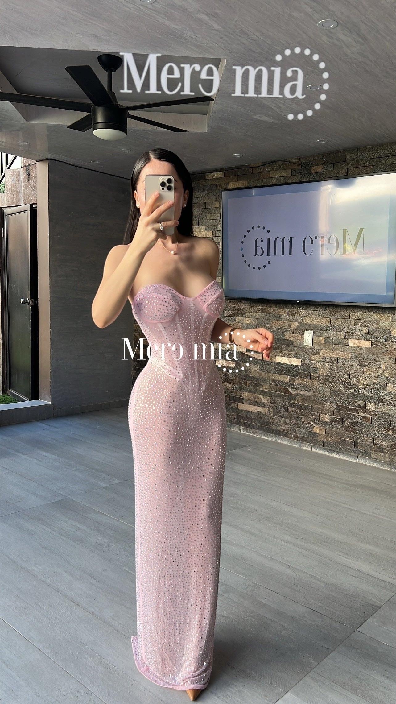 Vestido rosa puntos malla