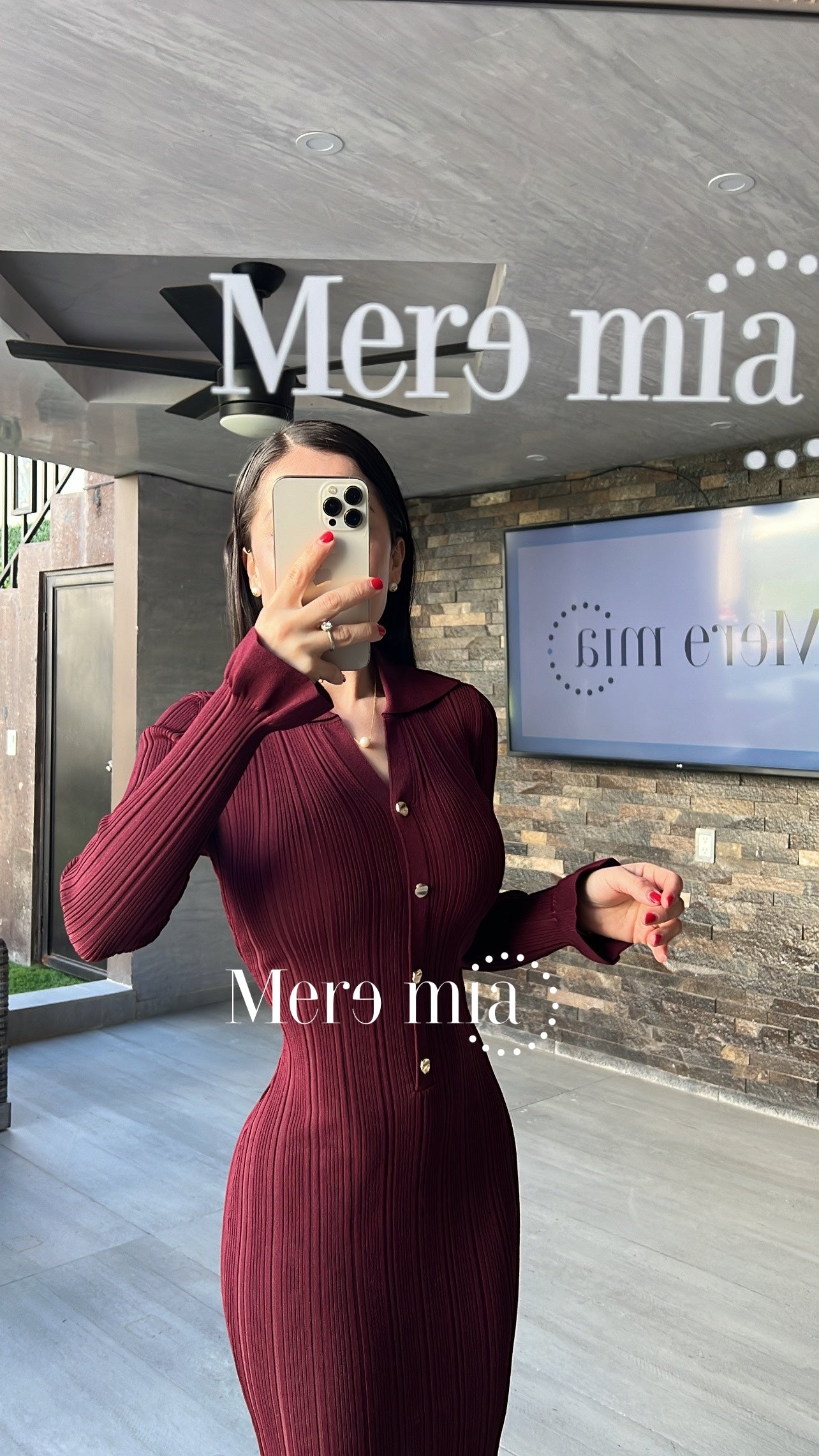 Vestido tinto rayado olanes