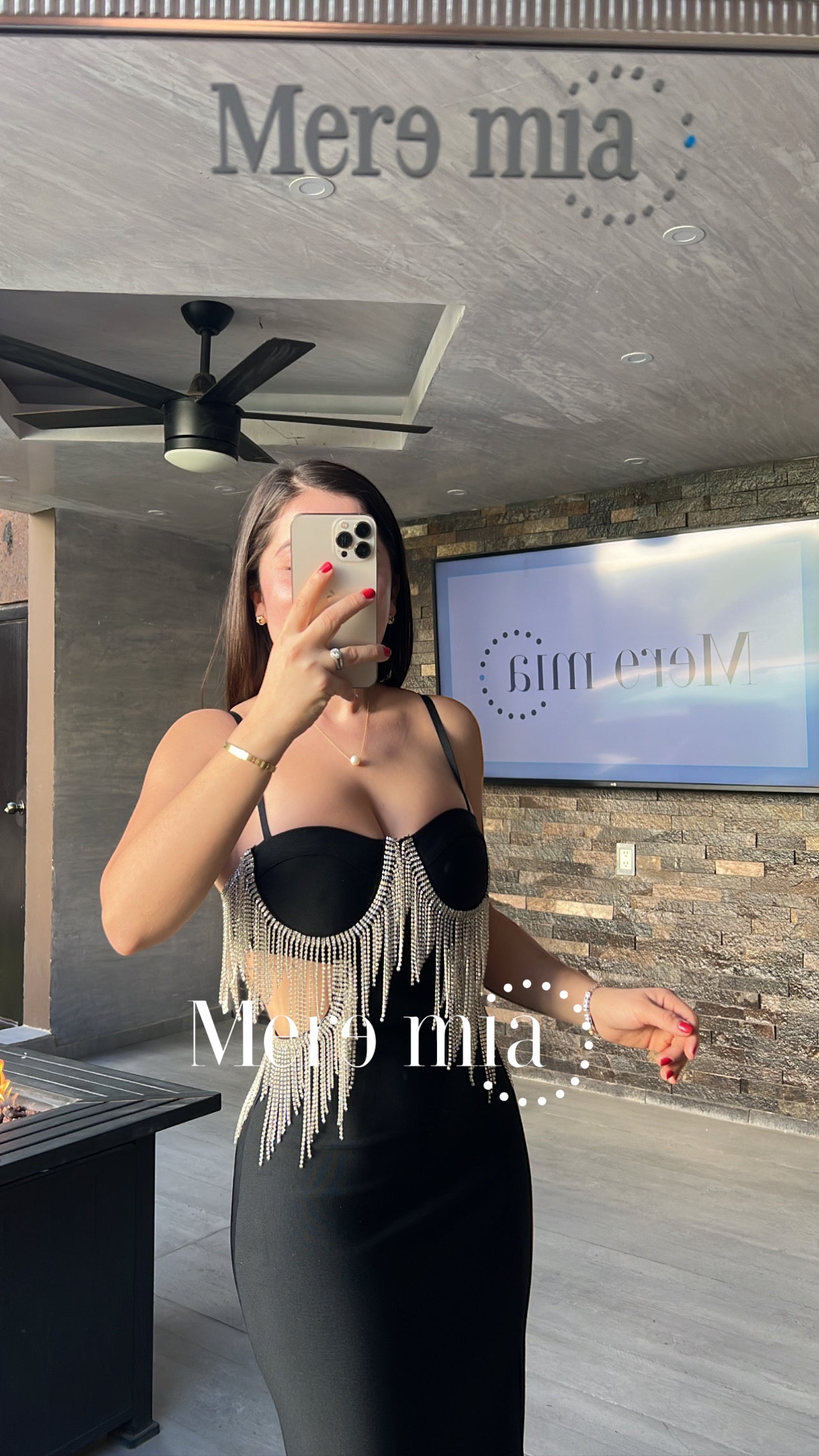 Vestido negro brillos