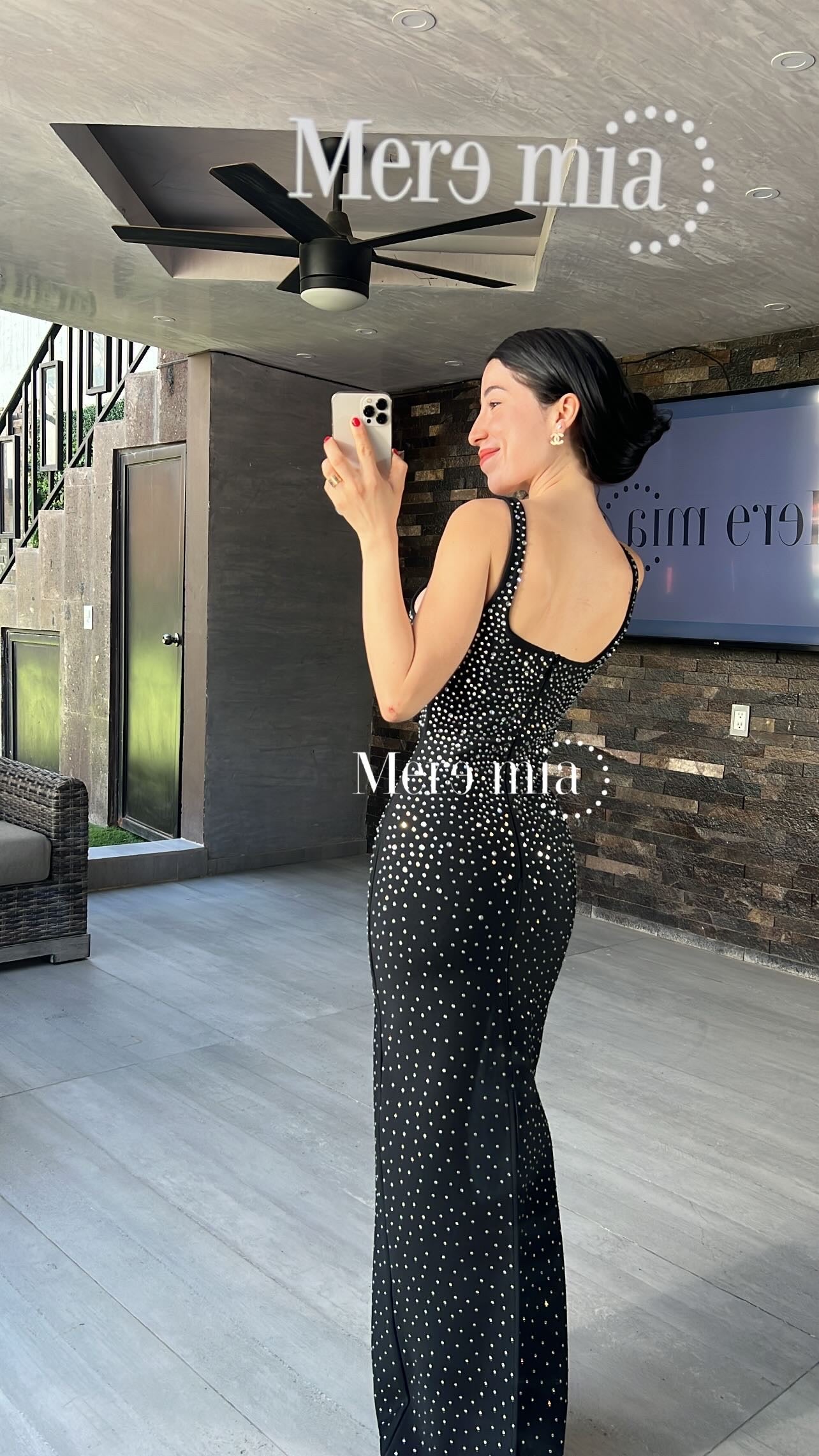 Vestido negro puntos brill