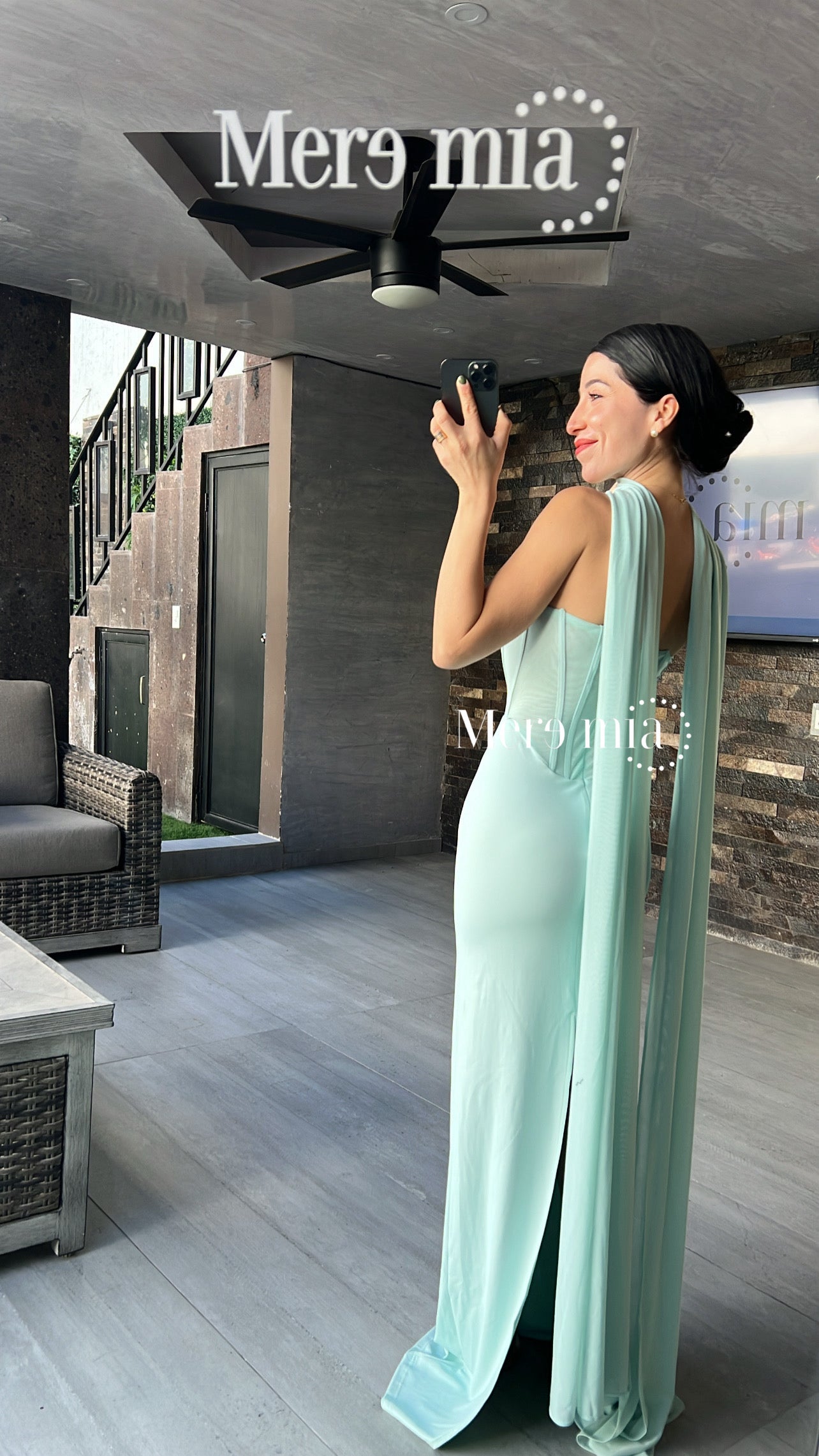 Vestido menta cuello