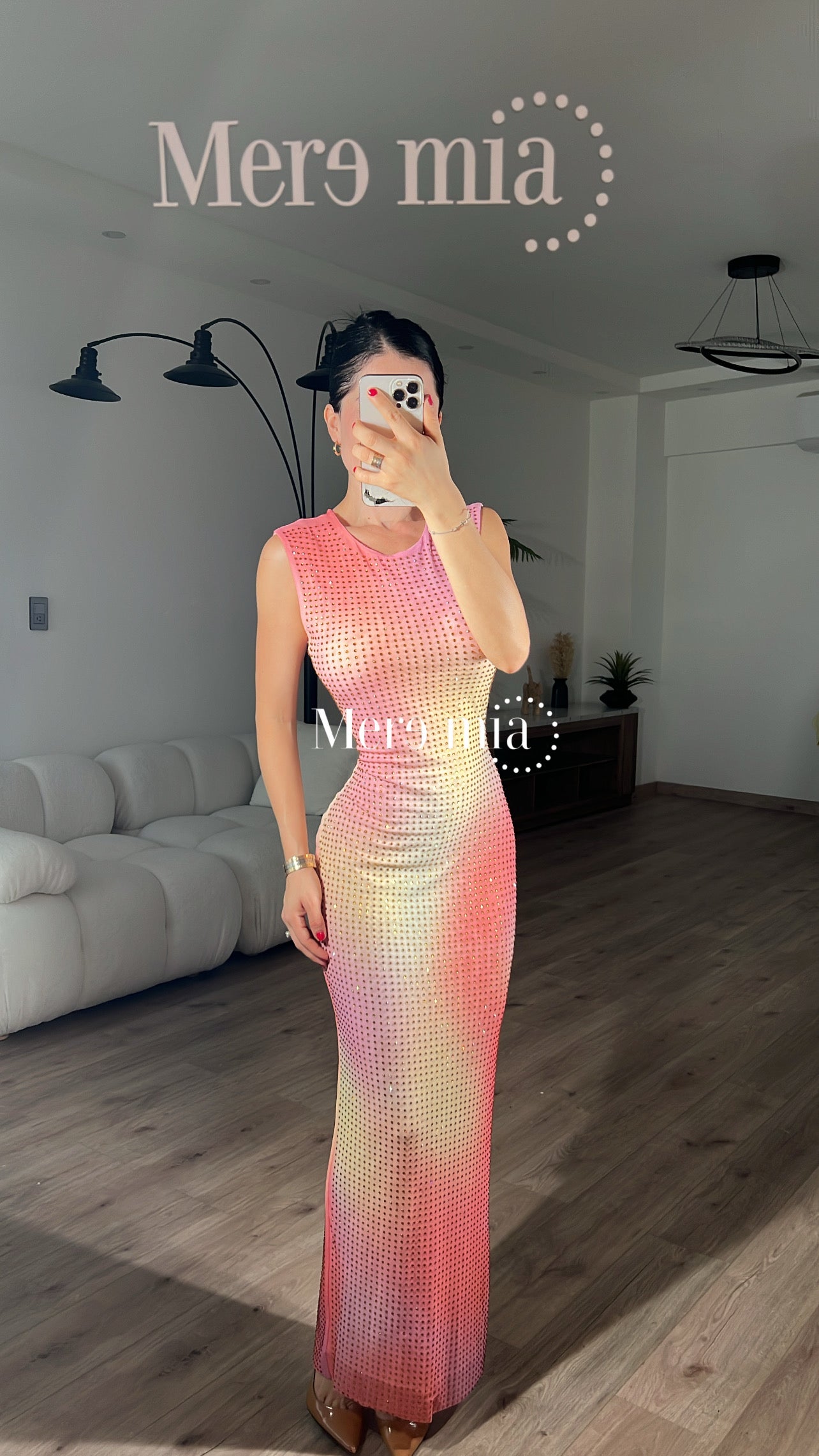 Vestido puntos colores midi
