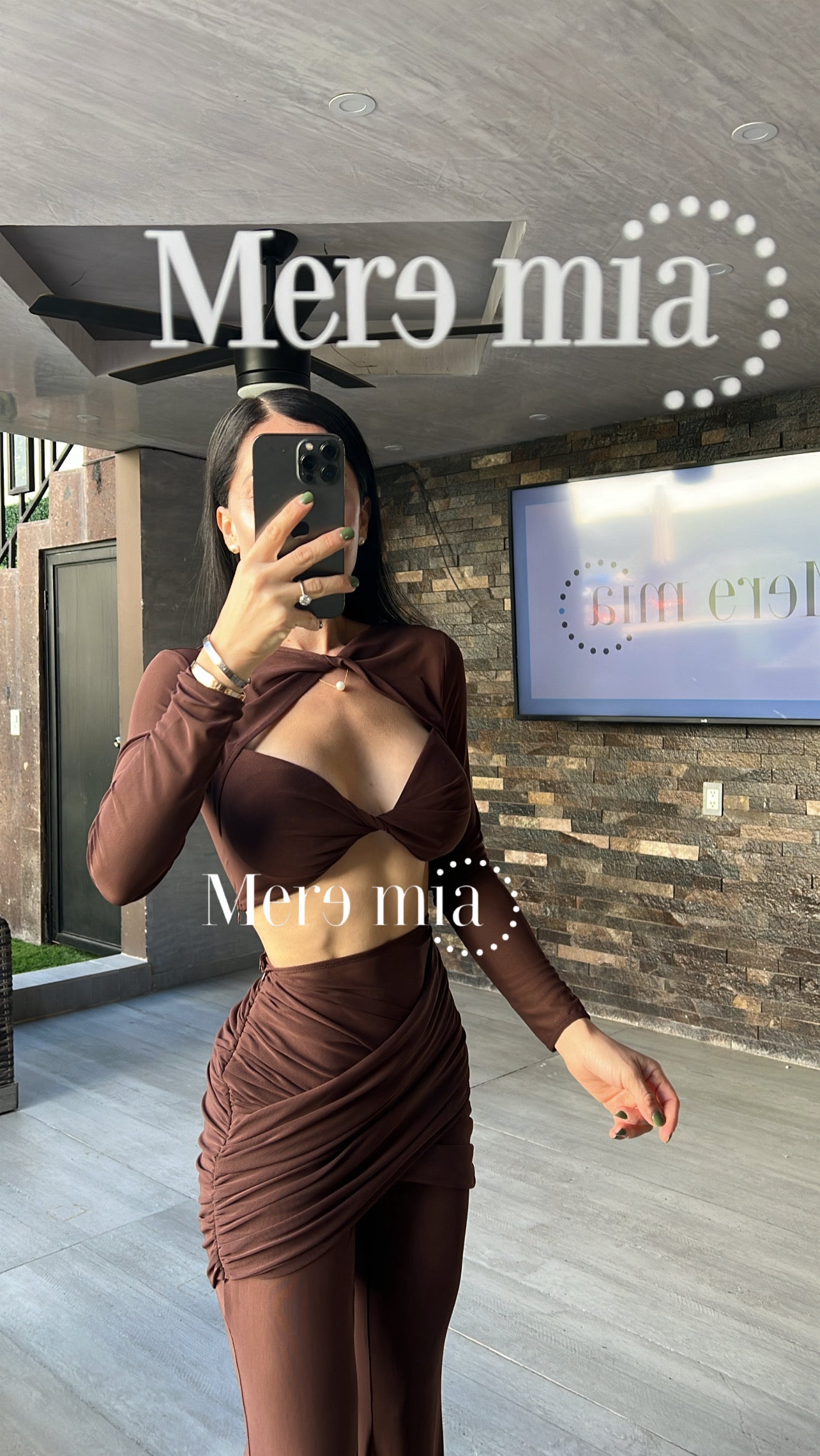 Conjunto cafe plisado pan