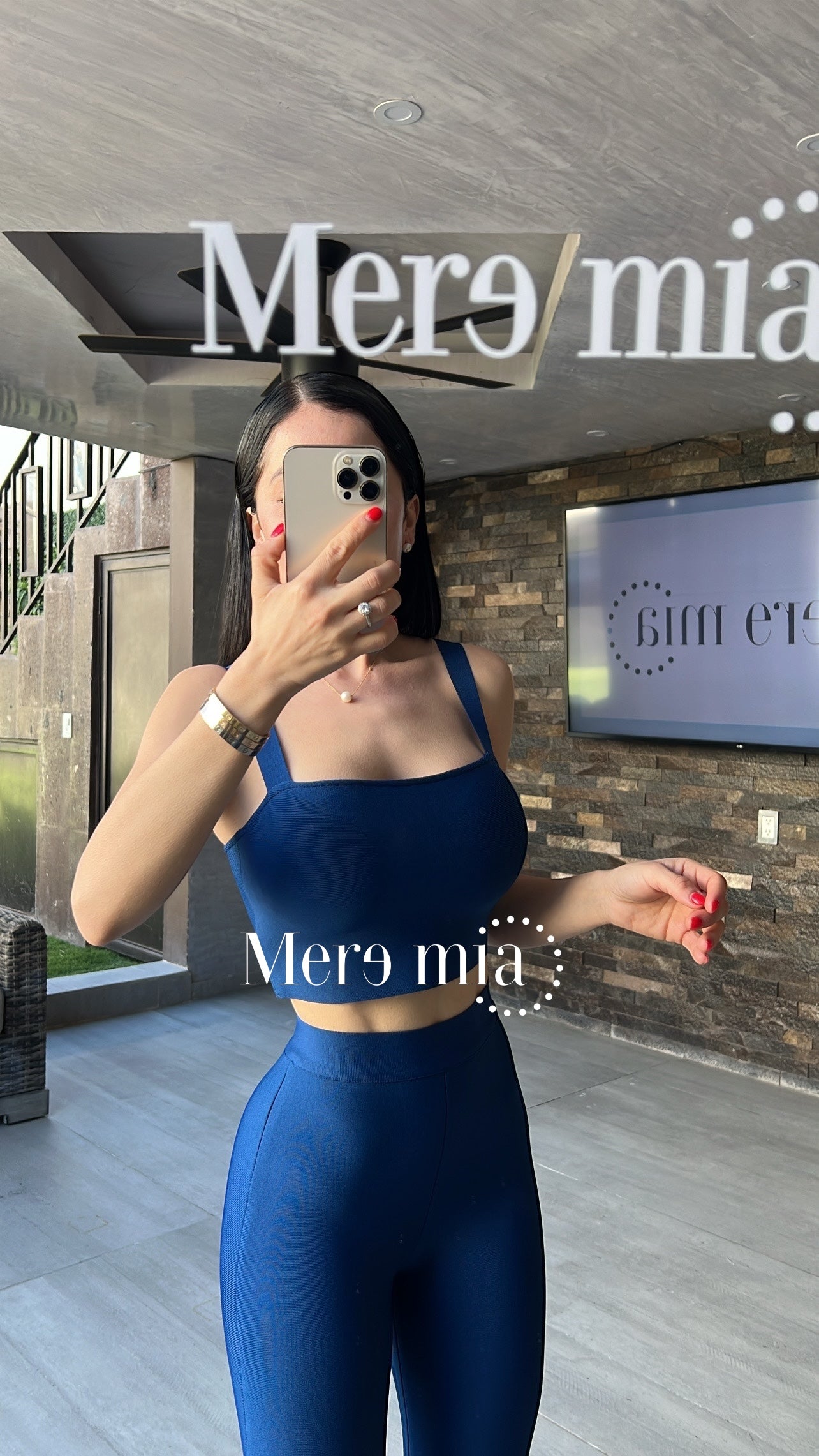 Top azul marino