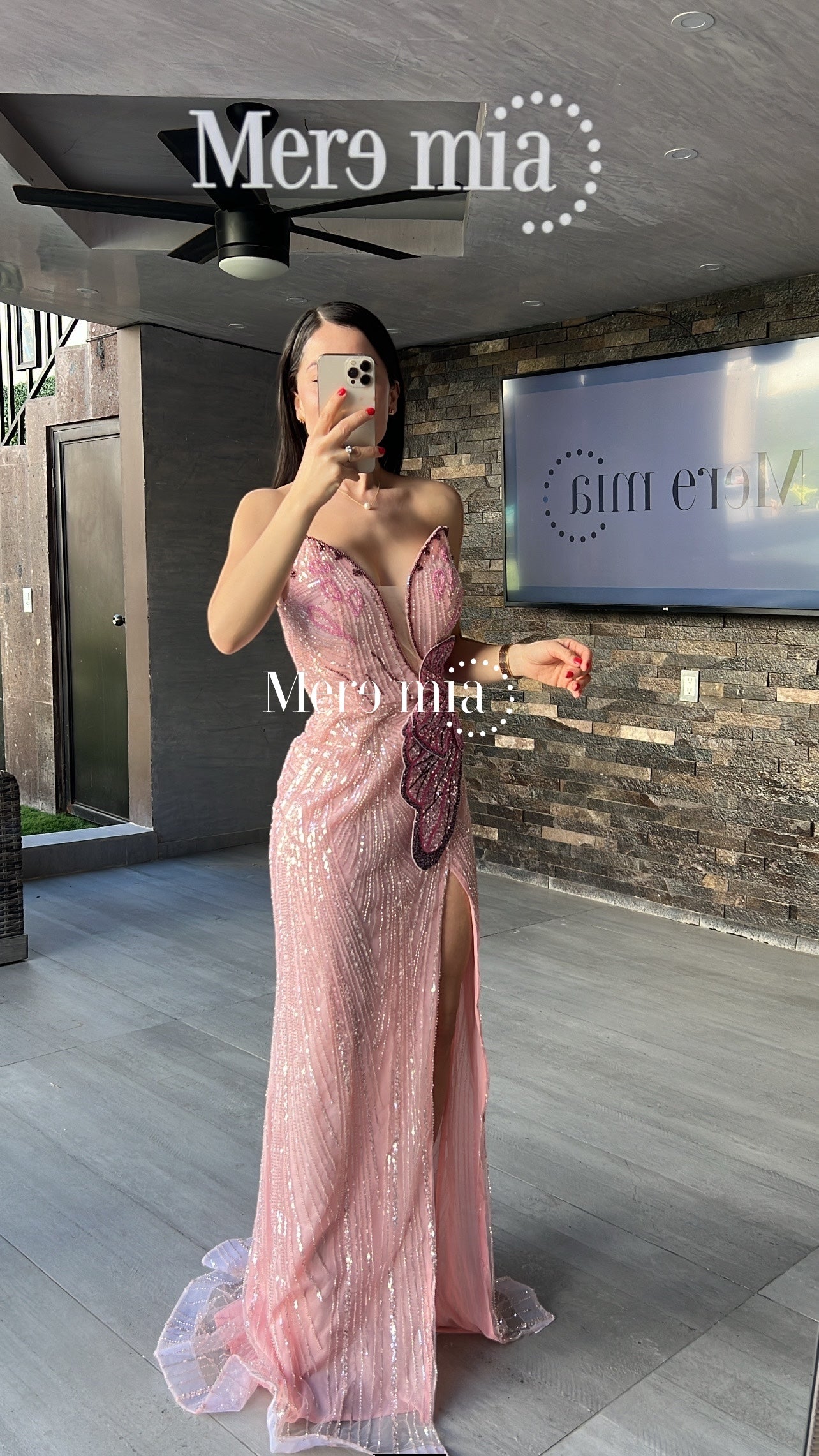 Vestido rosa mariposa uva