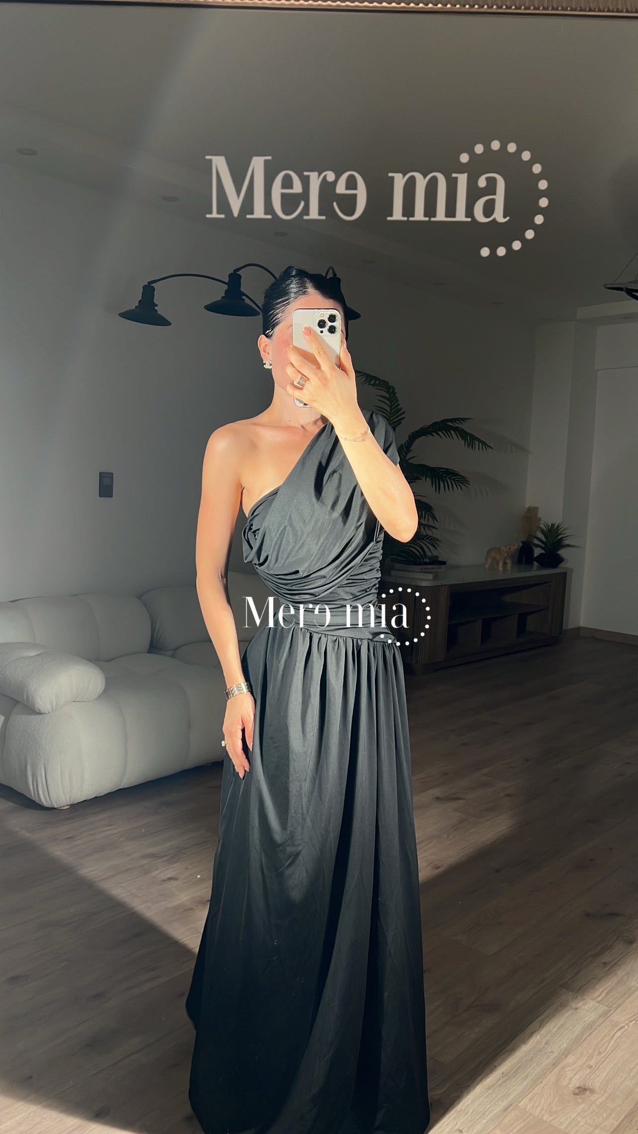 Vestido hombro plisado