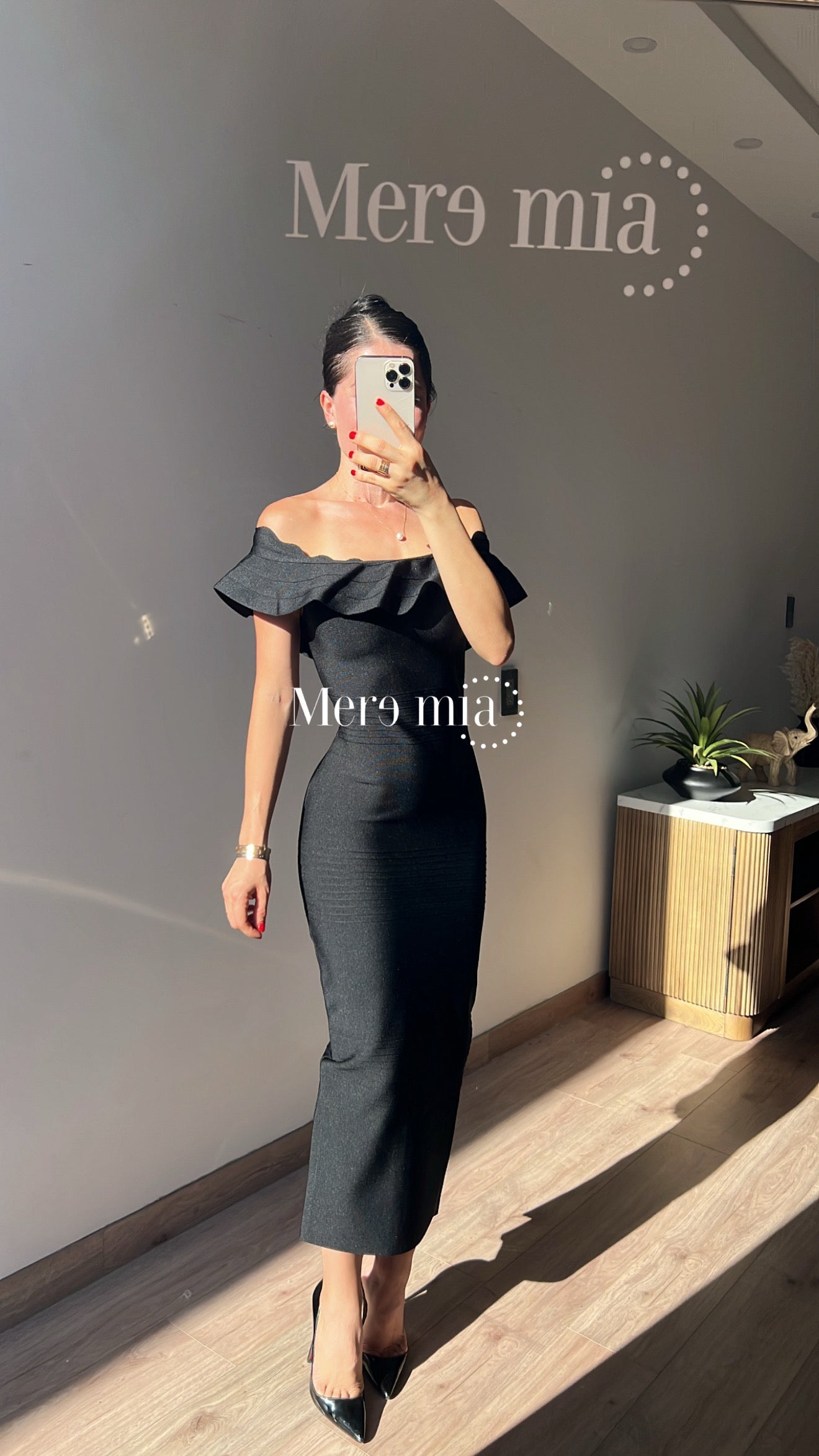 Vestido olan Ruff hombros