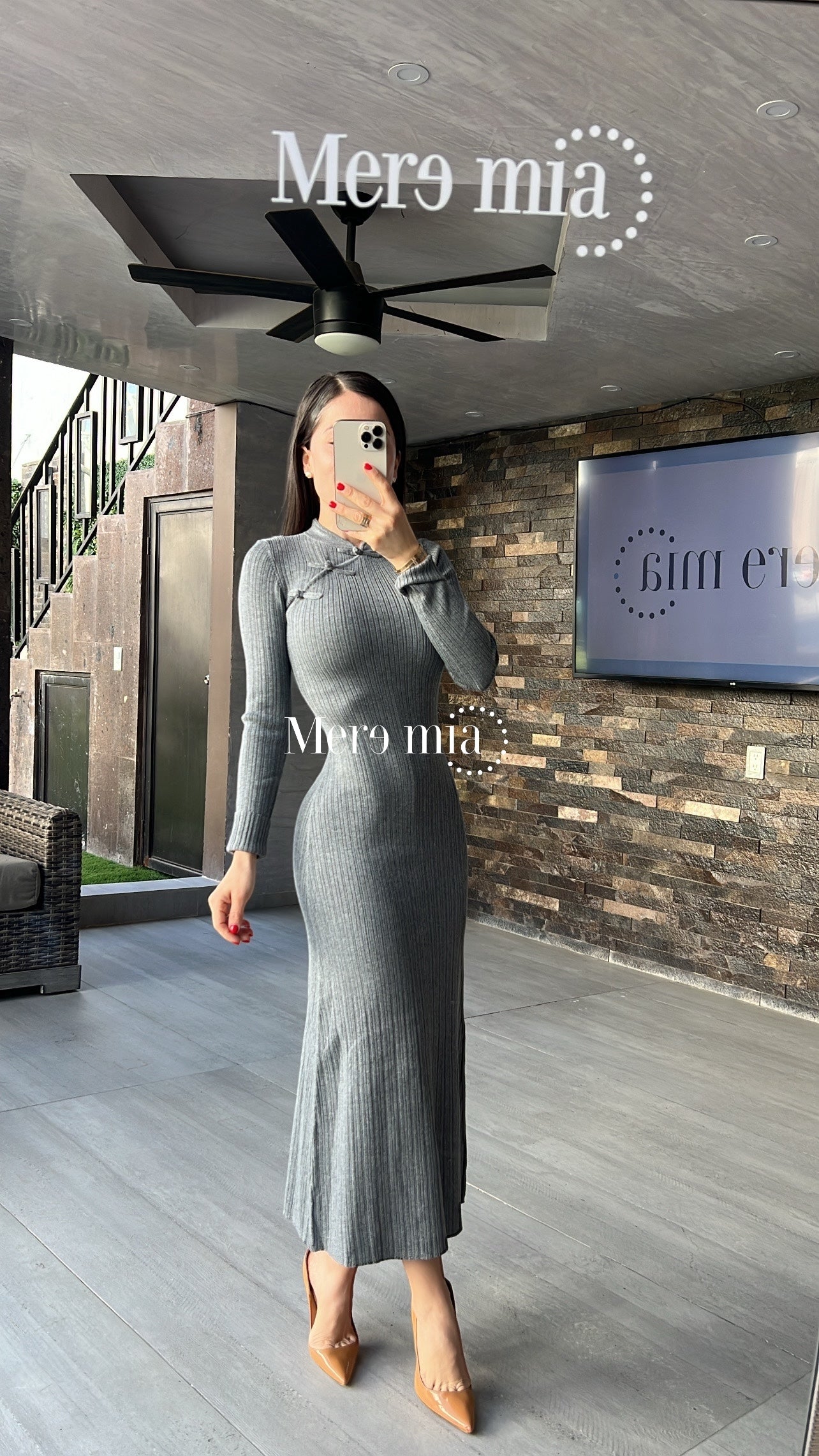 Vestido gris rayado moños