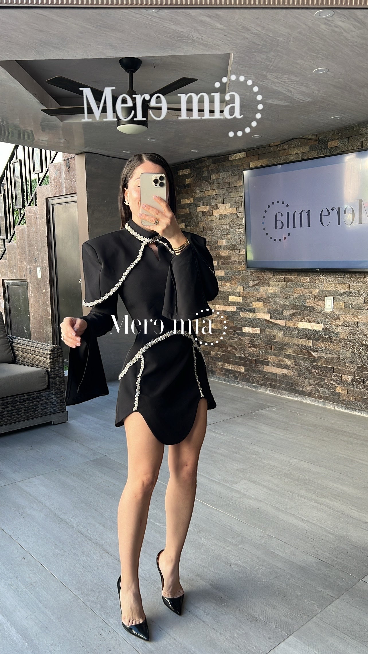 Vestido negro corto plata