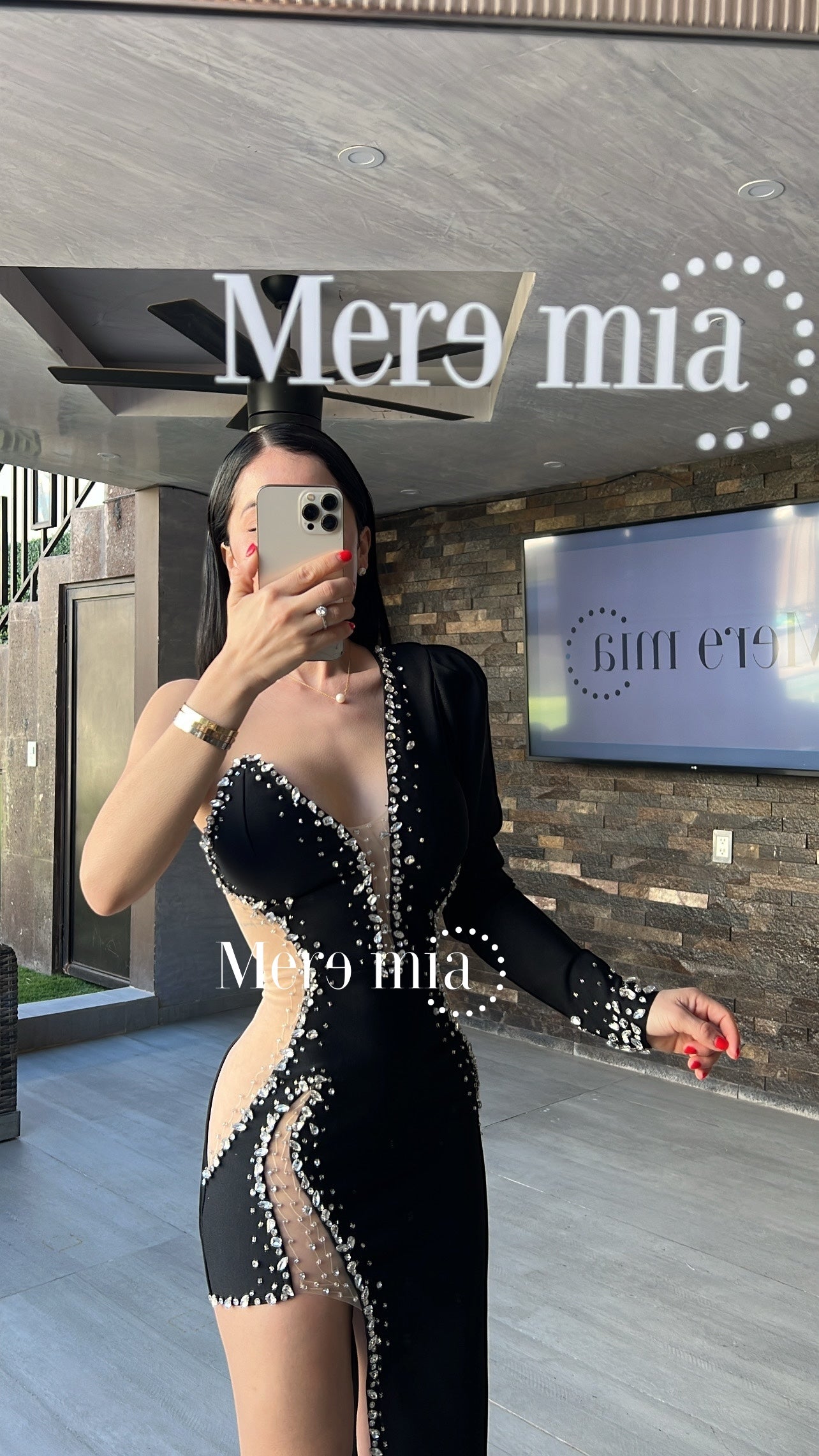 Vestido negro apl malla