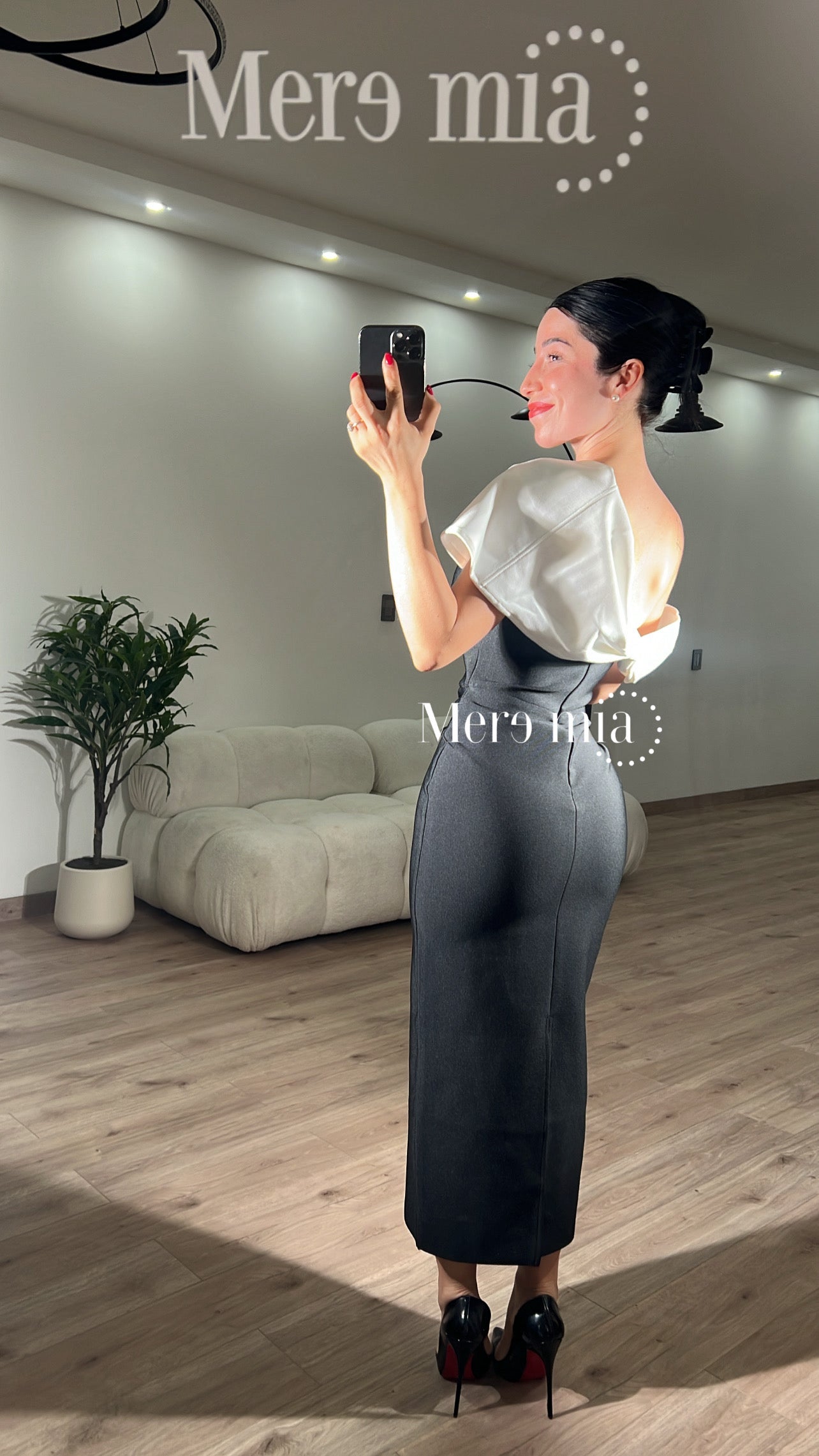 Vestido negro escarola hombros
