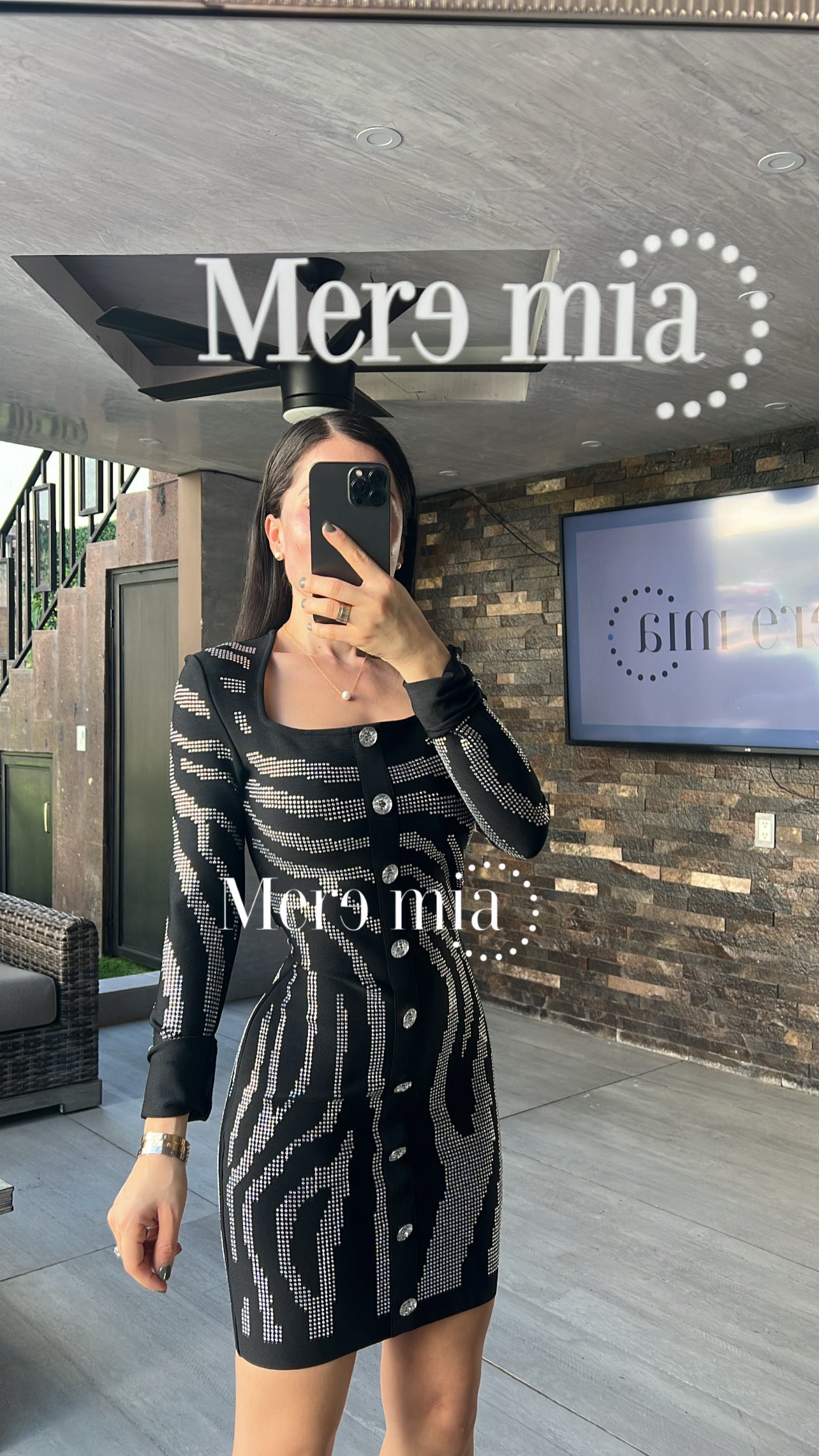 Vestido negro puntos plata