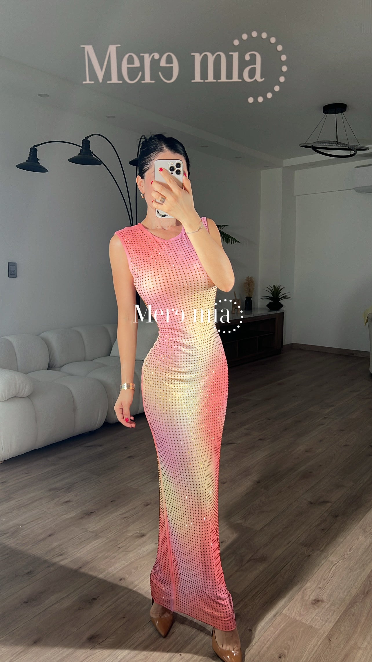 Vestido puntos colores midi