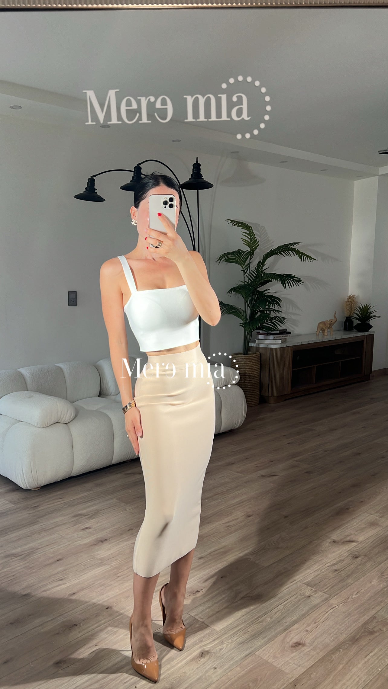 Falda beige midi
