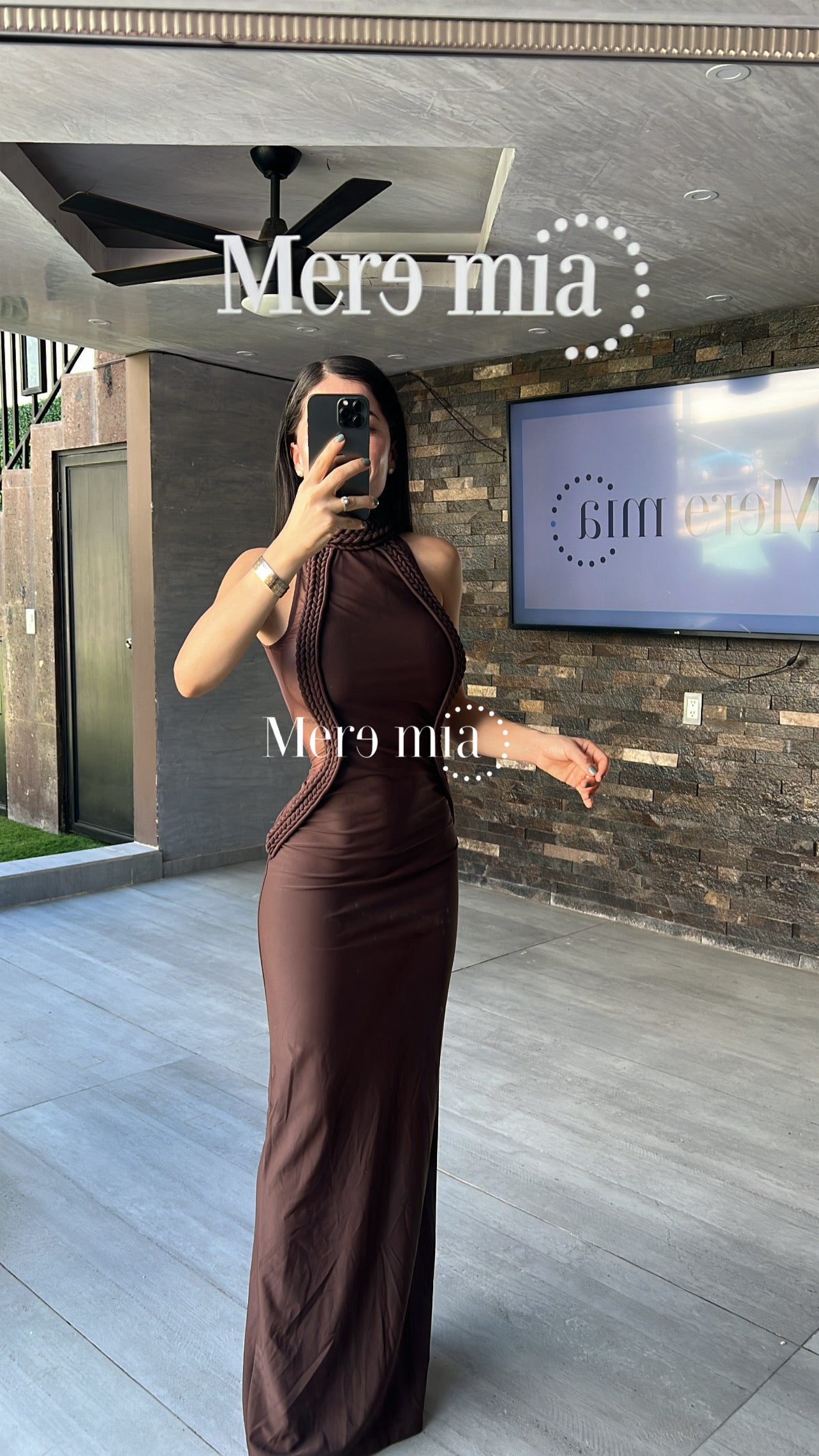 Vestido cafe cuello tren