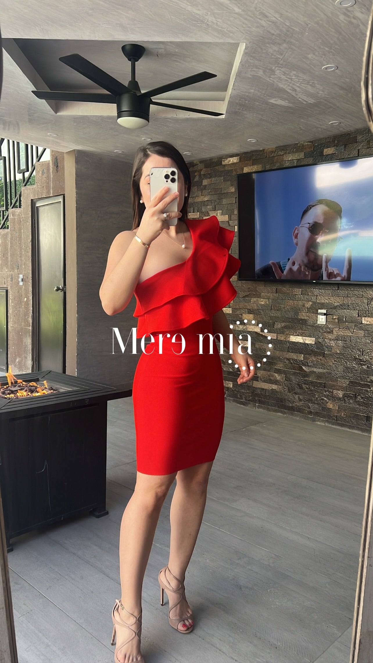 Vestido de un hombro olan