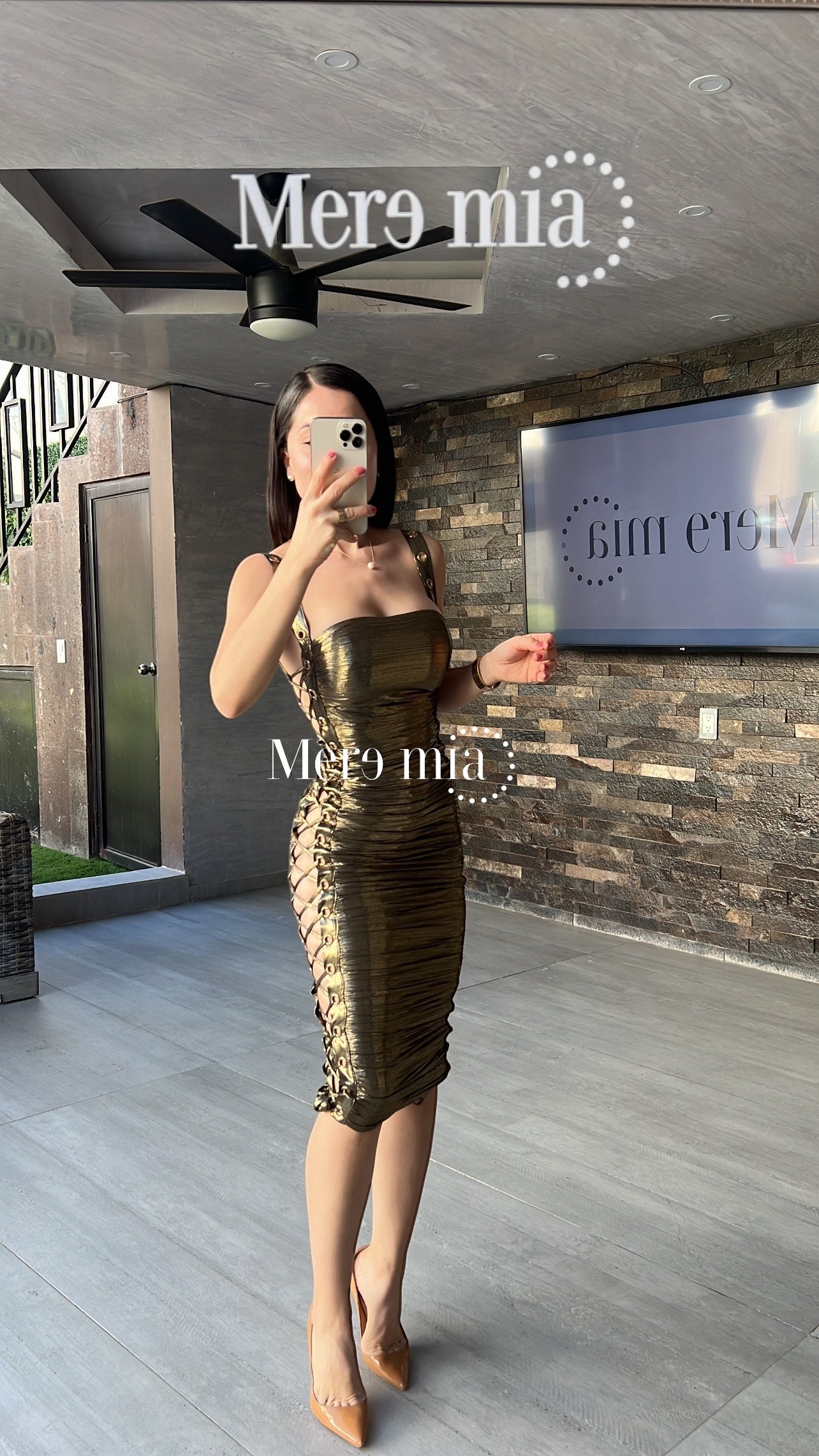 Vestido bronce metalico