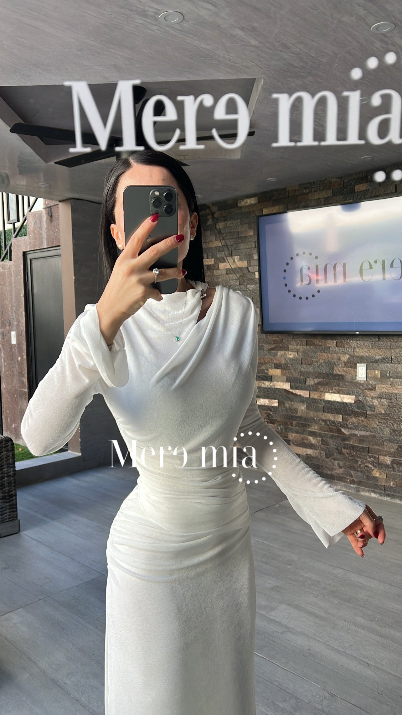 Vestido plisado hoyo