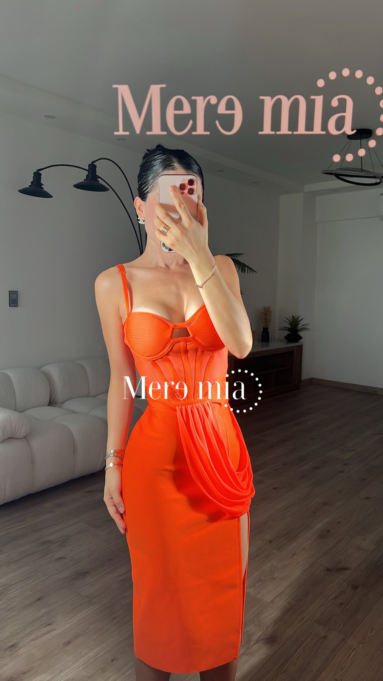 Vestido naranja copas tul