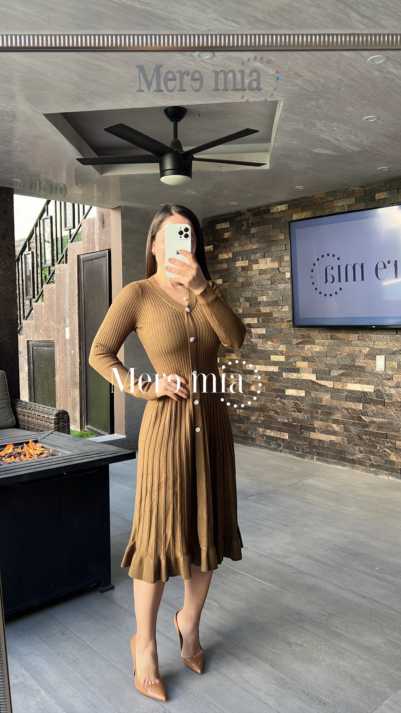 Vestido verde sweater plisado