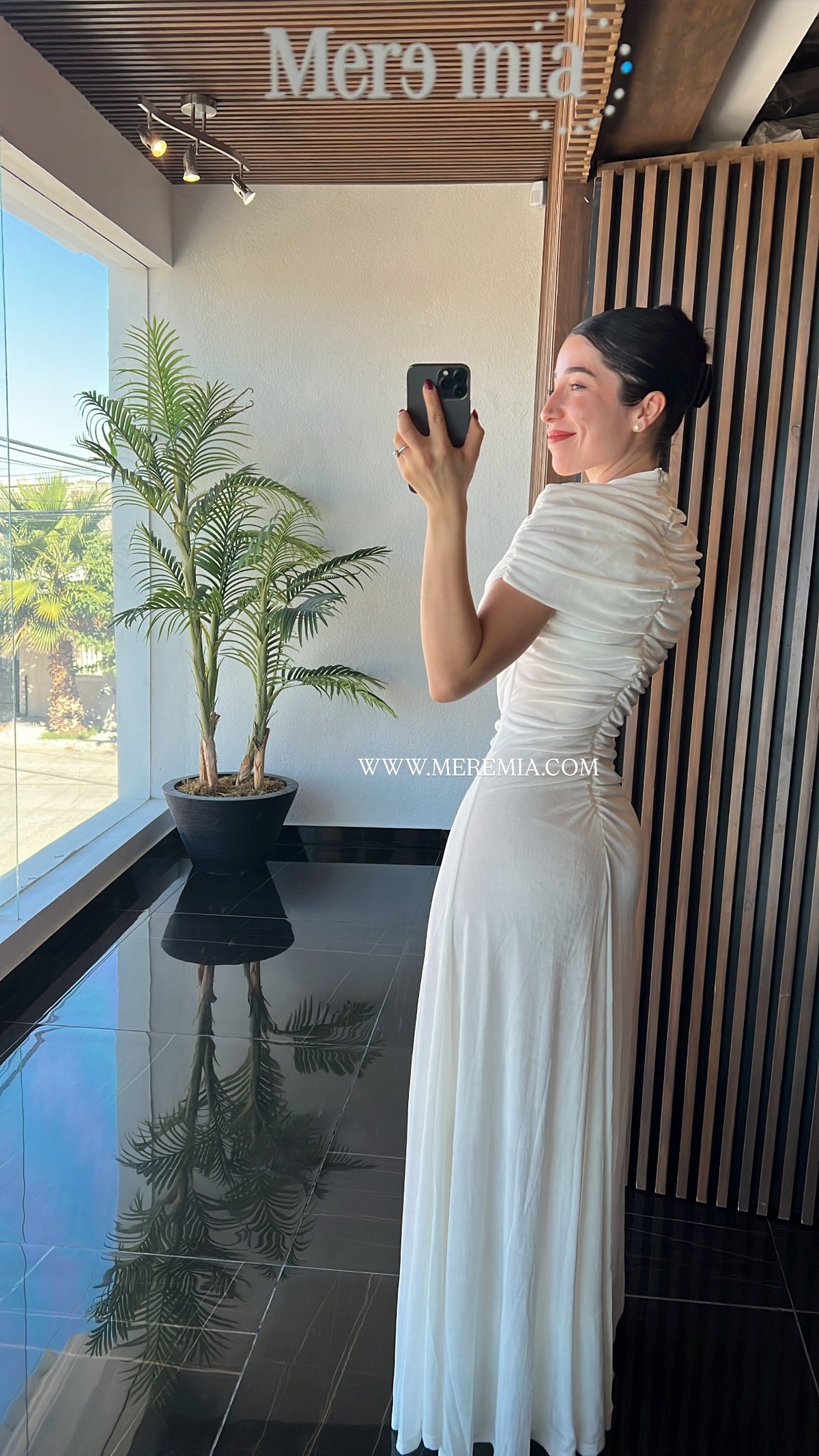 Vestido chal plisado cuello