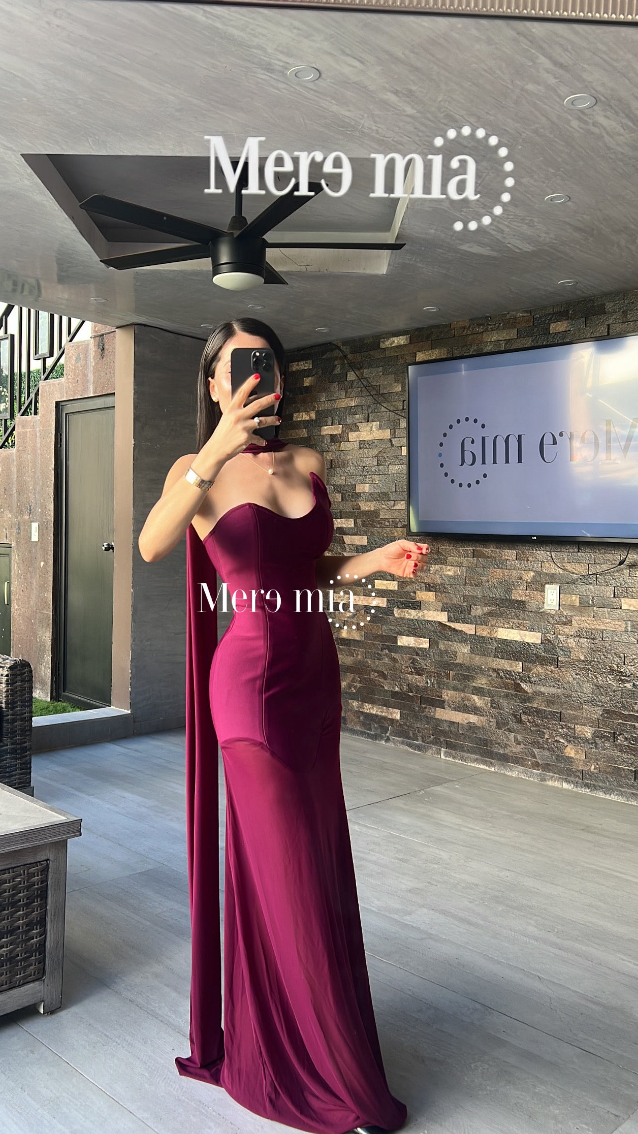 Vestido tinto strapp