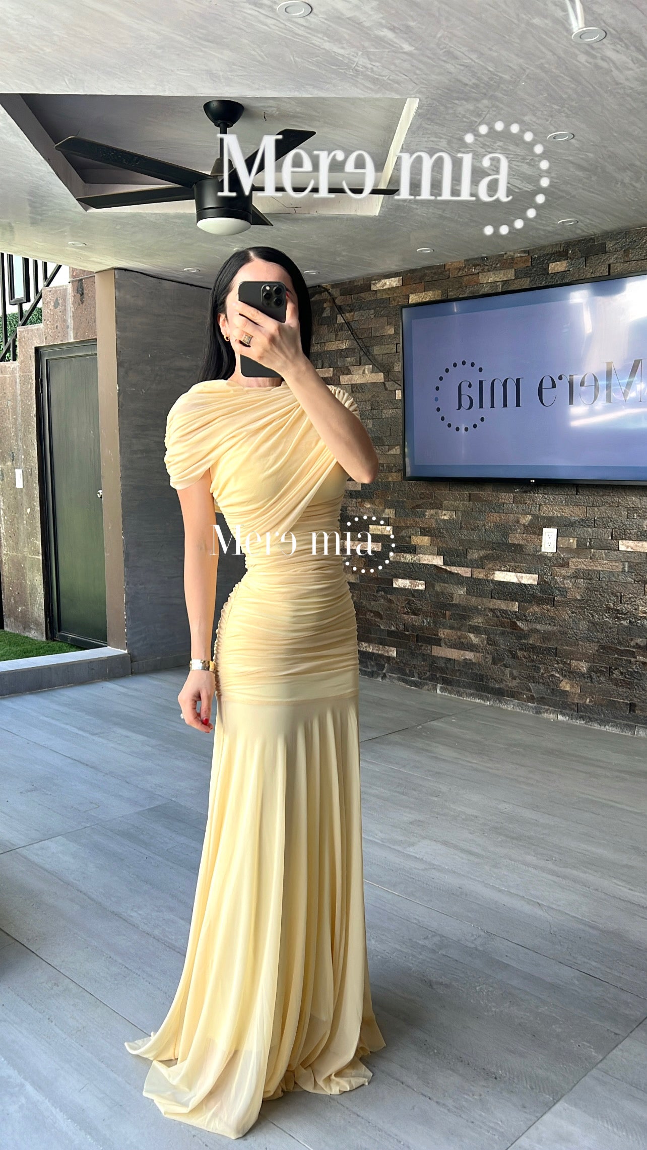 Vestido plisado chal